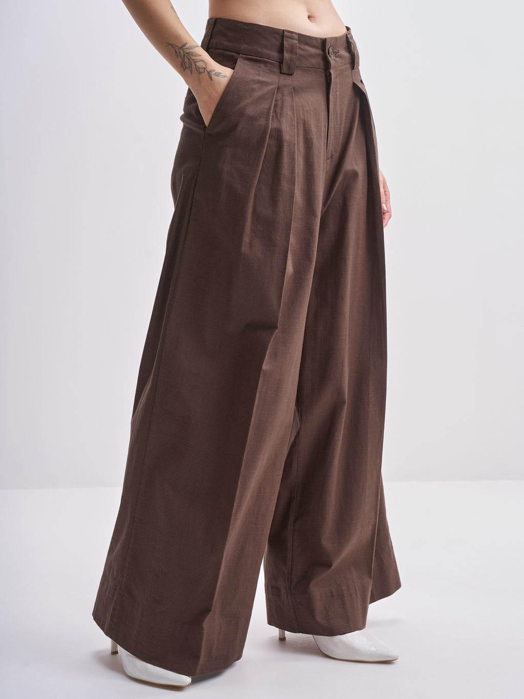 Tokyo Talkies Women Brown Solid Wide Leg Casual Trouser - Brown - Image 6