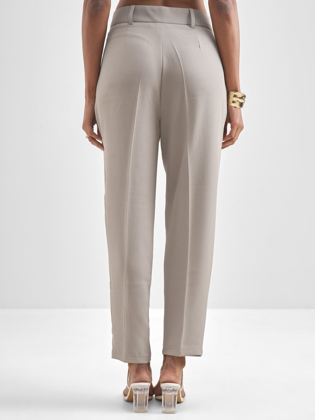 Chic By Tokyo Talkies Women Beige Solid Tapered Fit Trouser - Beige - Image 3