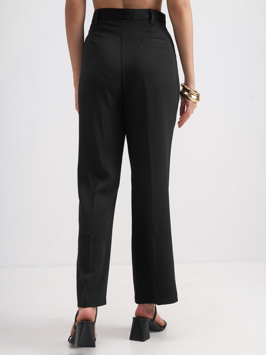 Tokyo Talkies Women Black Solid Straight Fit Formal Trouser - Black - Image 3