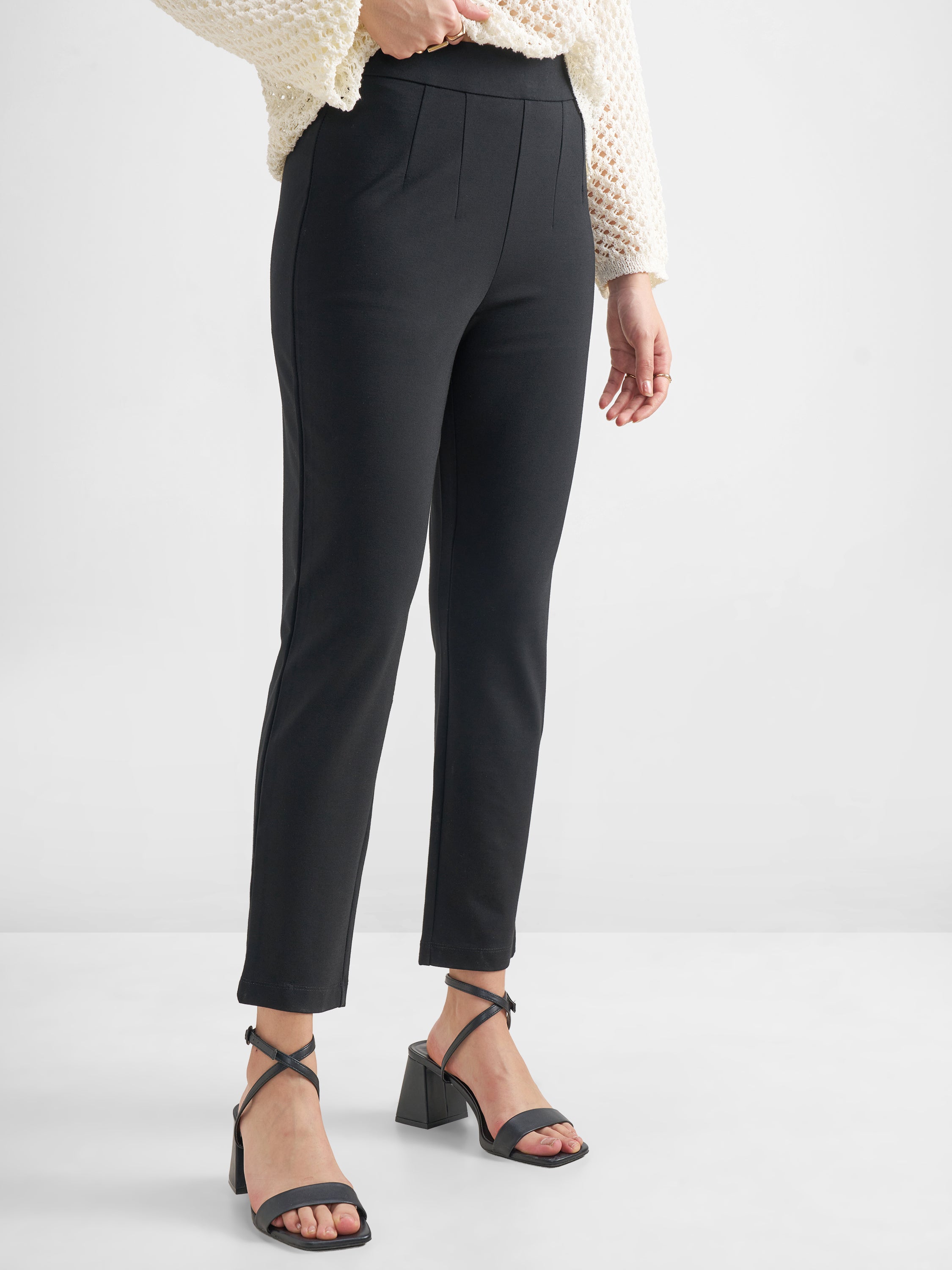 Tokyo Talkies Women Black Solid Slim Fit Regular Trouser - Black - Image 6