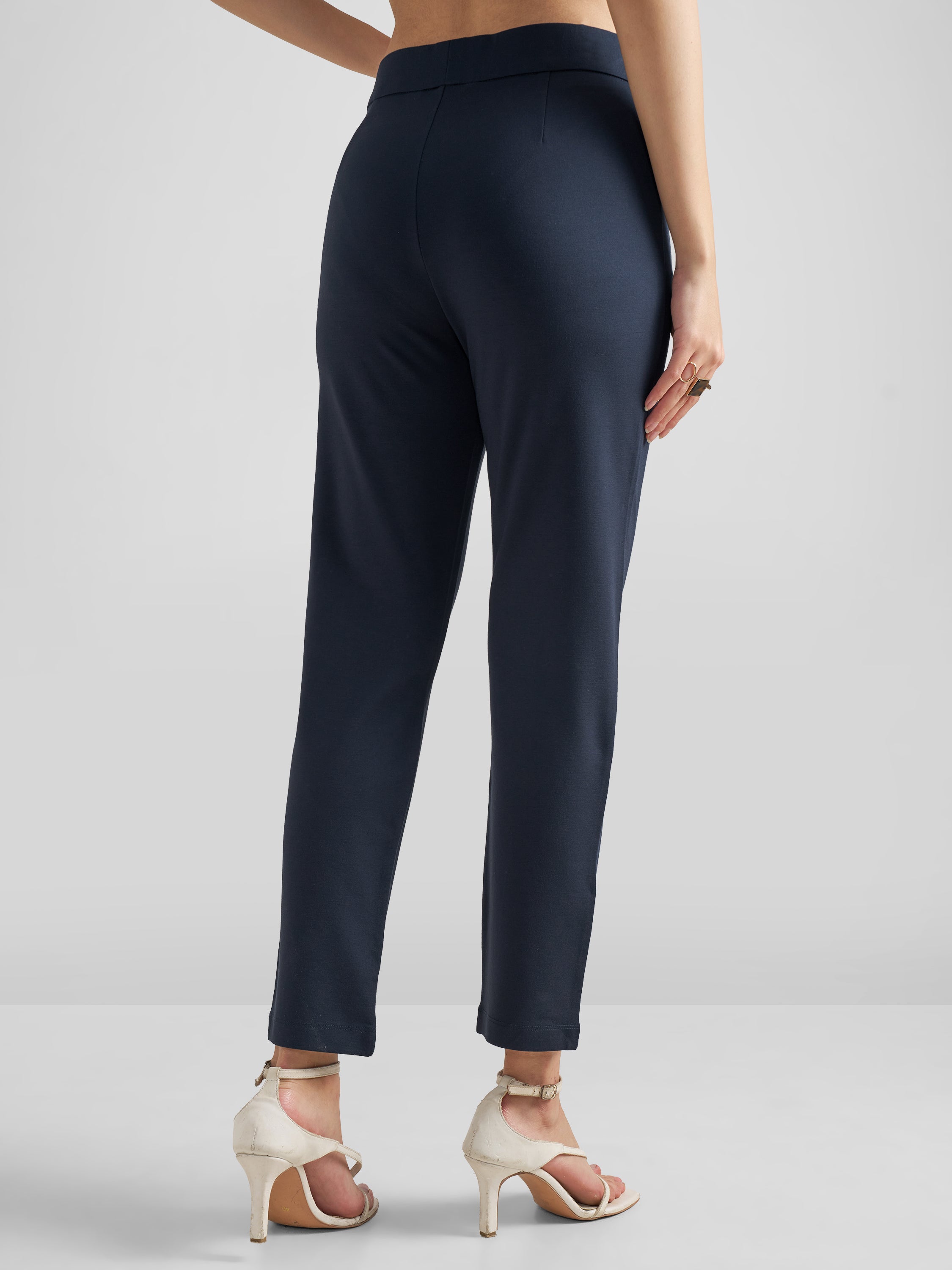Tokyo Talkies Women Navy Blue Solid Slim Fit Regular Trouser - Navy Blue - Image 3