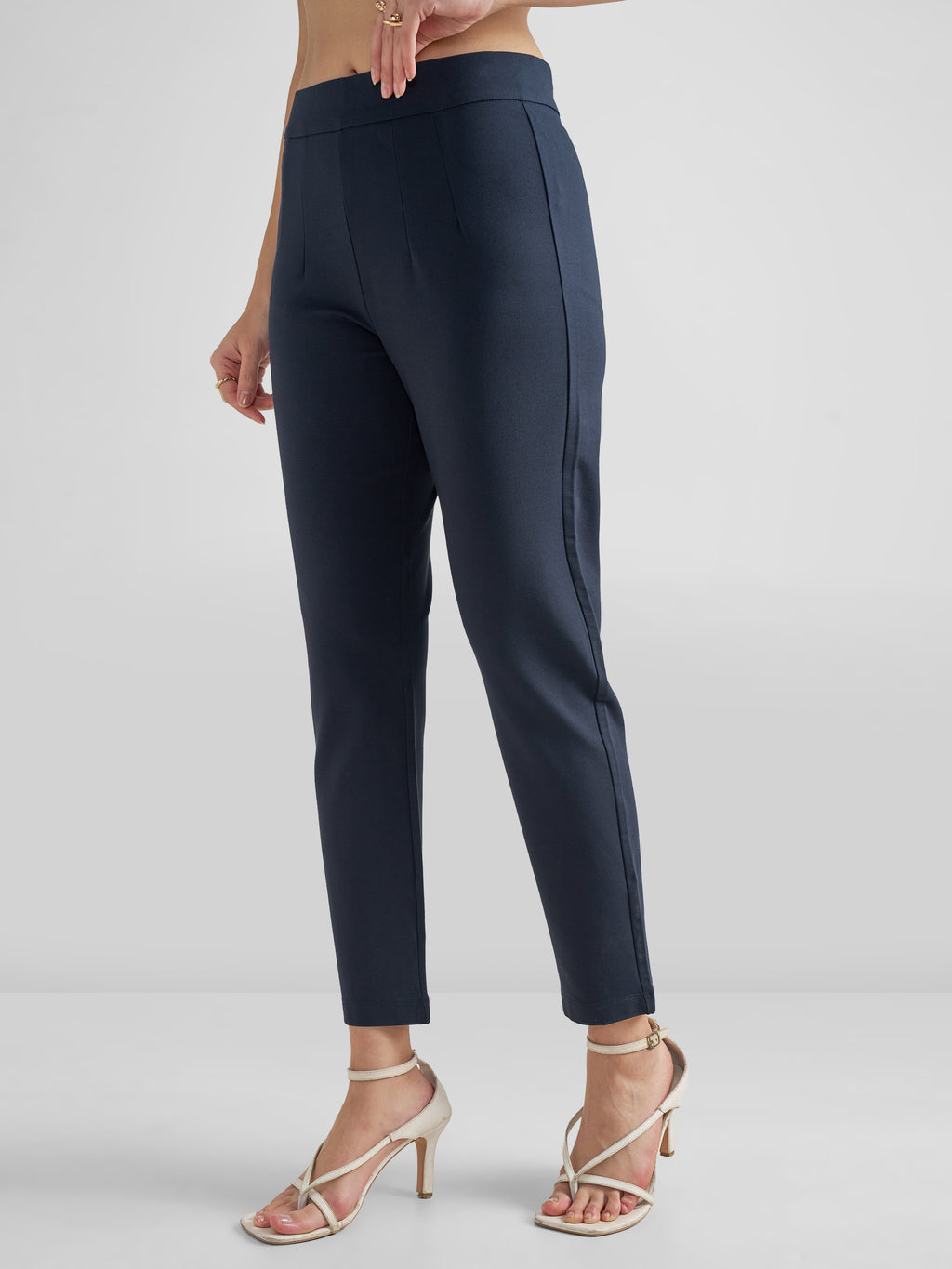 Tokyo Talkies Women Navy Blue Solid Slim Fit Regular Trouser - Navy Blue - Image 4