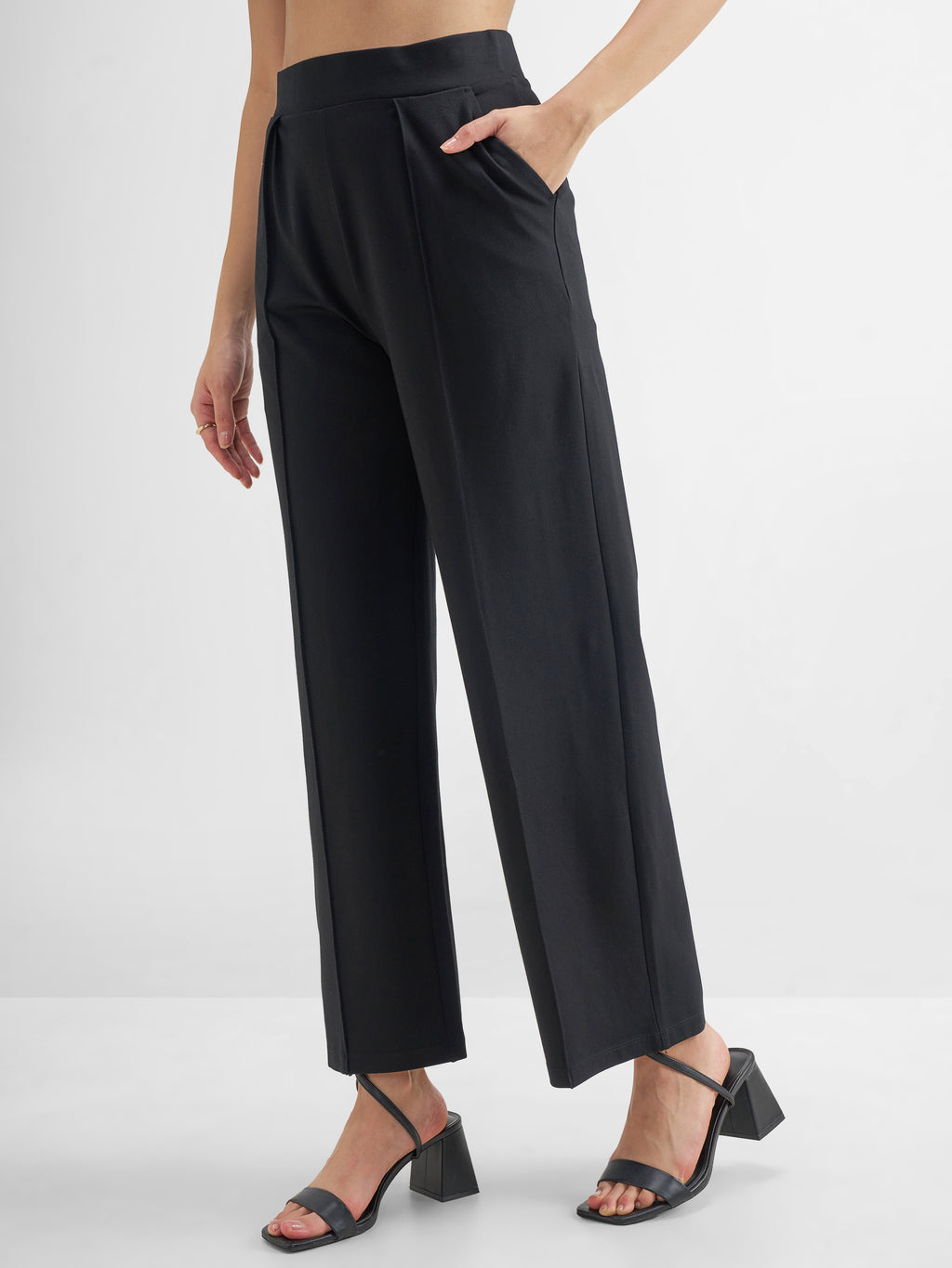 Tokyo Talkies Women Black Solid Straight Fit Regular Trouser - Black - Image 4