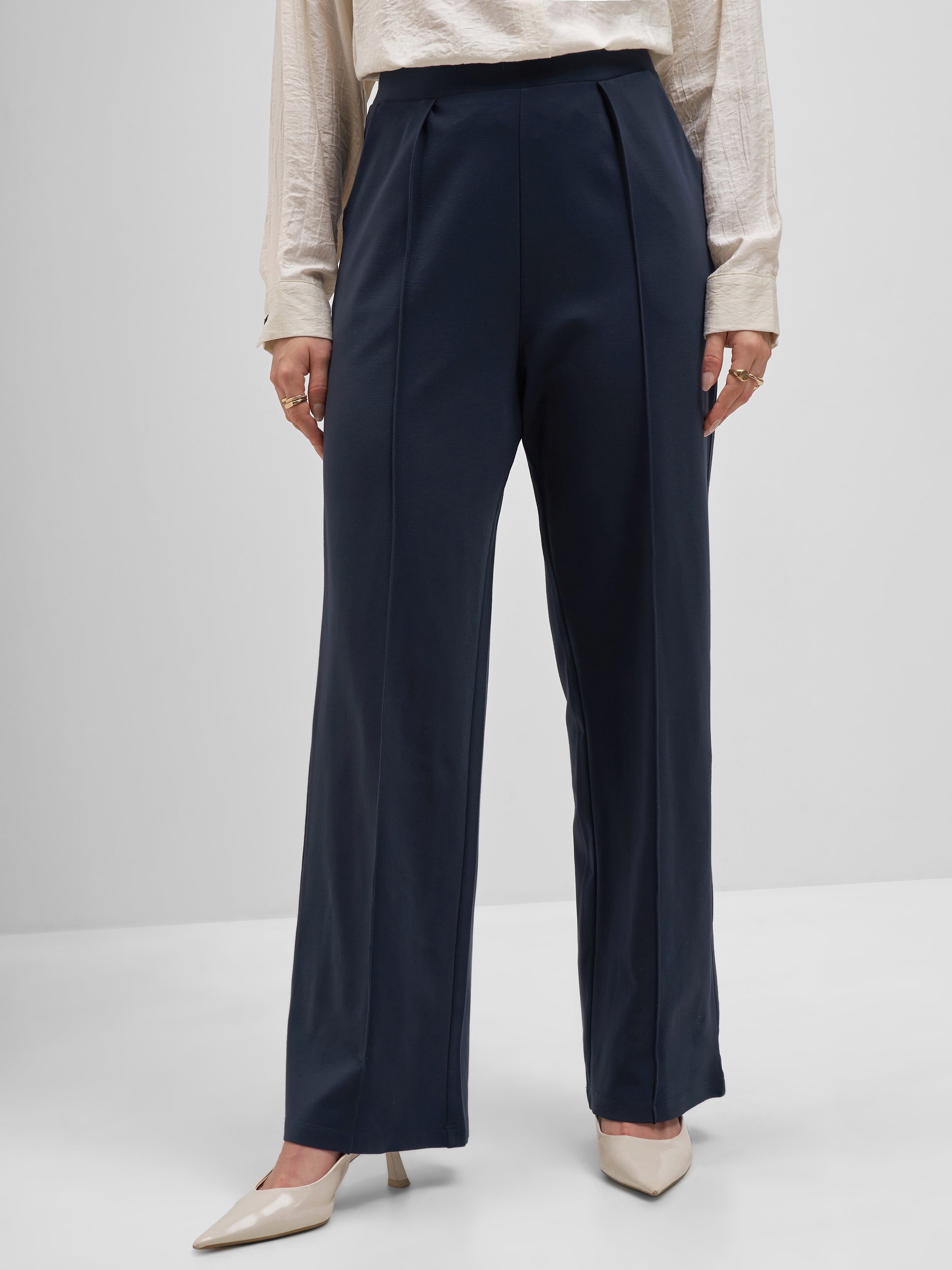 Tokyo Talkies Women Navy Blue Solid Straight Fit Regular Trouser