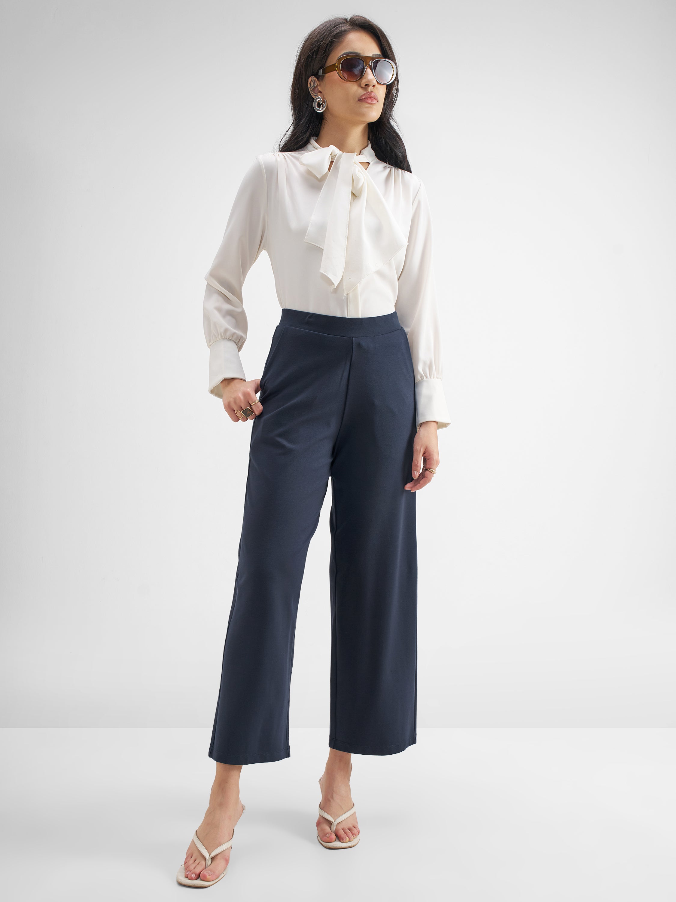 Tokyo Talkies Women Navy Blue Solid Wide Leg Regular Trouser - Navy Blue - Image 2