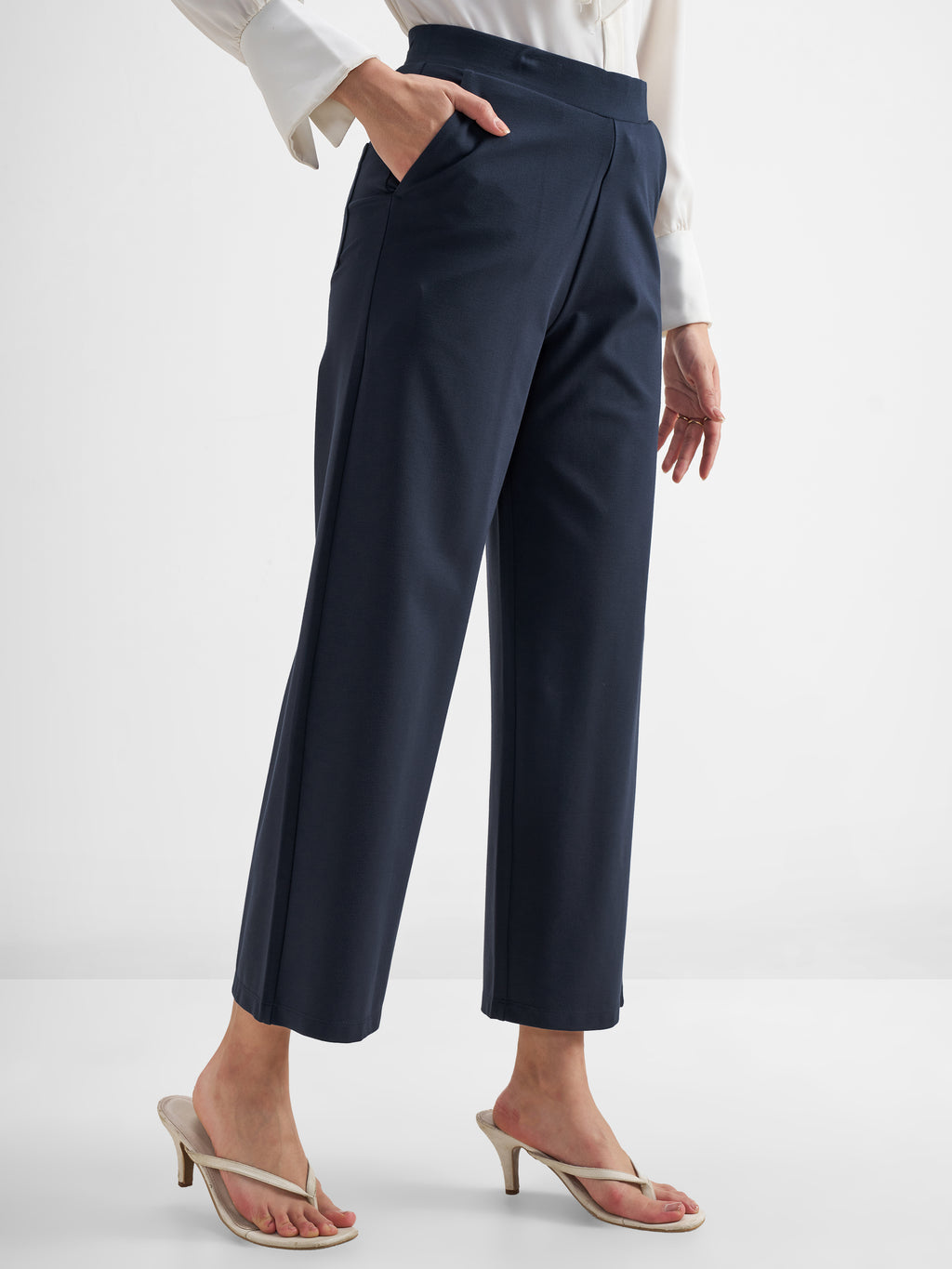 Tokyo Talkies Women Navy Blue Solid Wide Leg Regular Trouser - Navy Blue - Image 6
