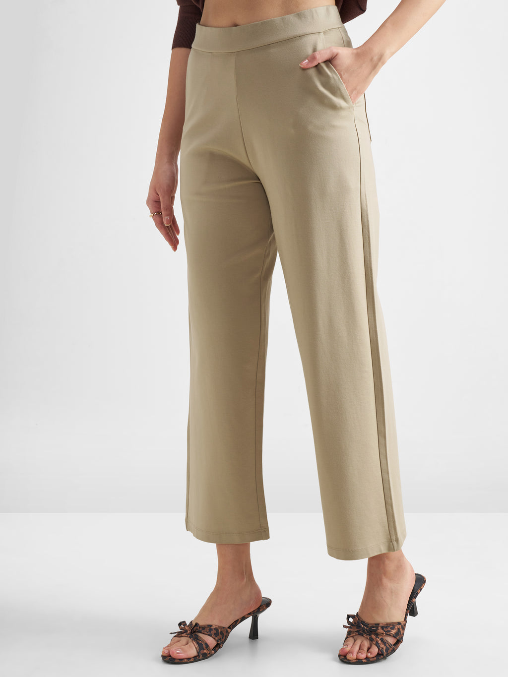 Tokyo Talkies Women Beige Solid Wide Leg Regular Trouser - Beige - Image 6