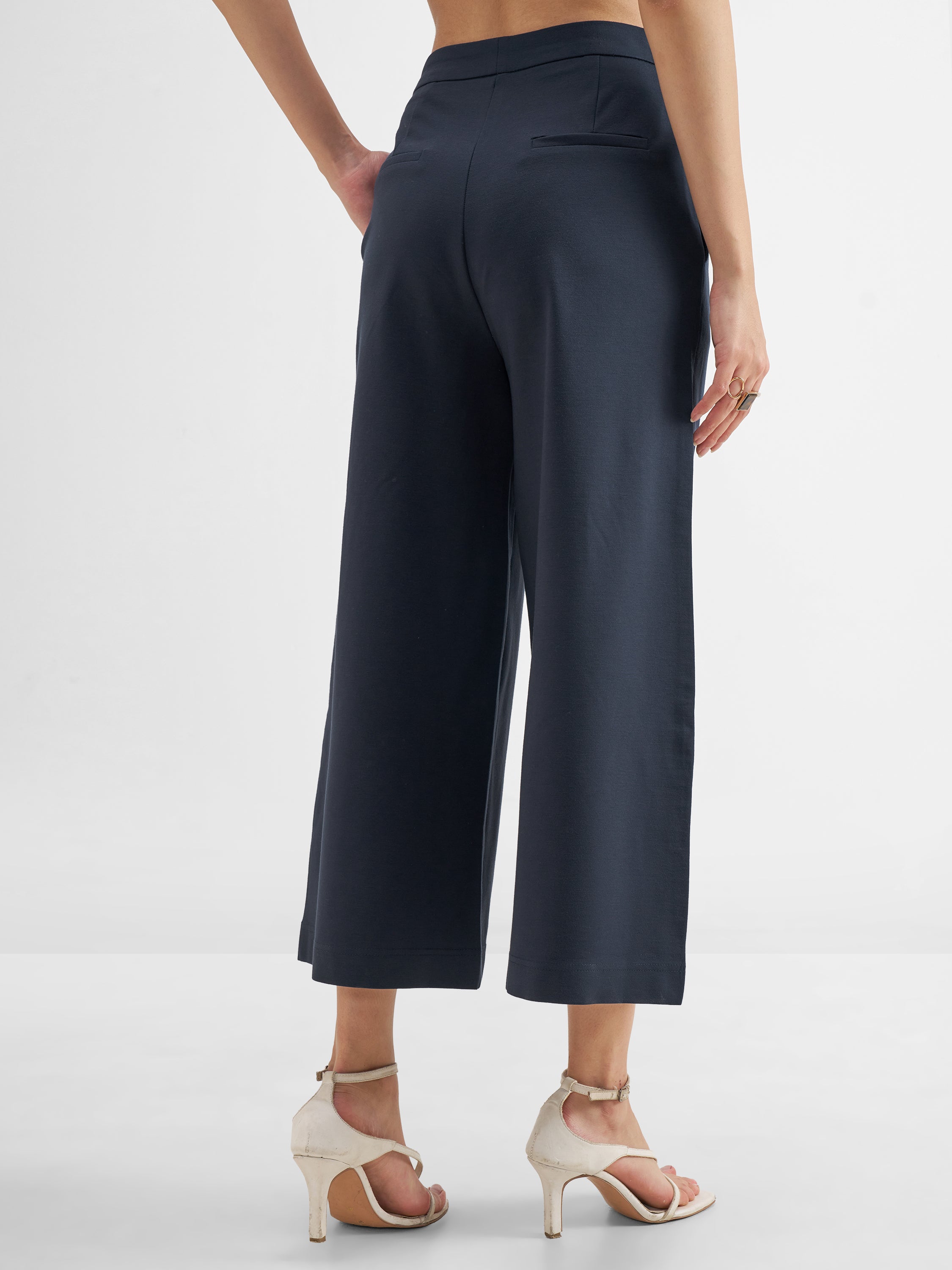 Tokyo Talkies Women Navy Blue Solid Wide Leg Regular Trouser - Navy Blue - Image 3