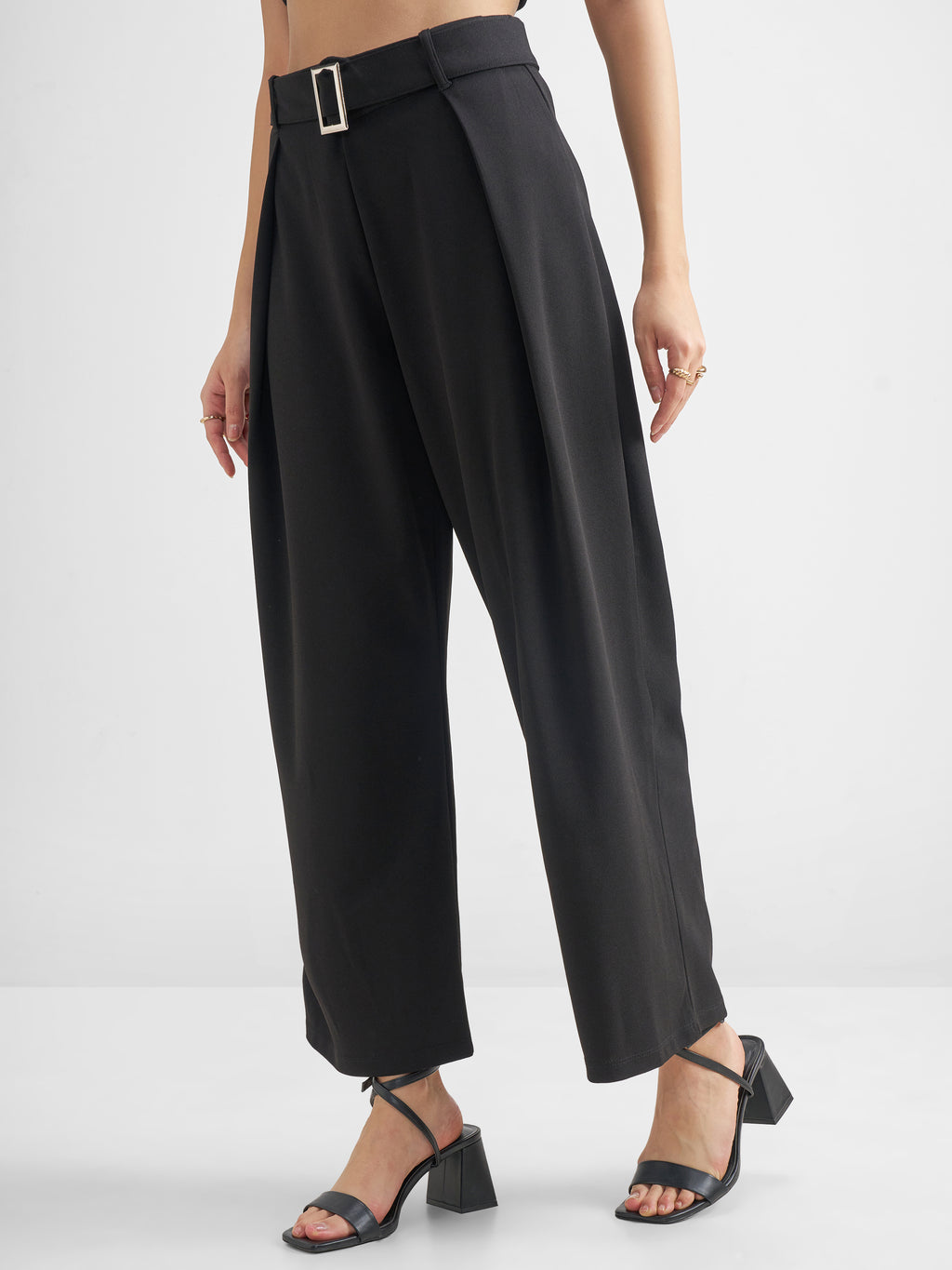 Tokyo Talkies Women Black Solid Wide Leg Regular Trouser - Black - Image 4