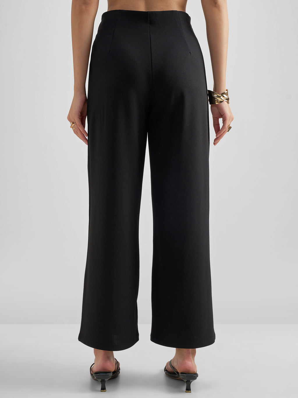Tokyo Talkies Women Black Solid Wide Leg Regular Trouser - Black - Image 3