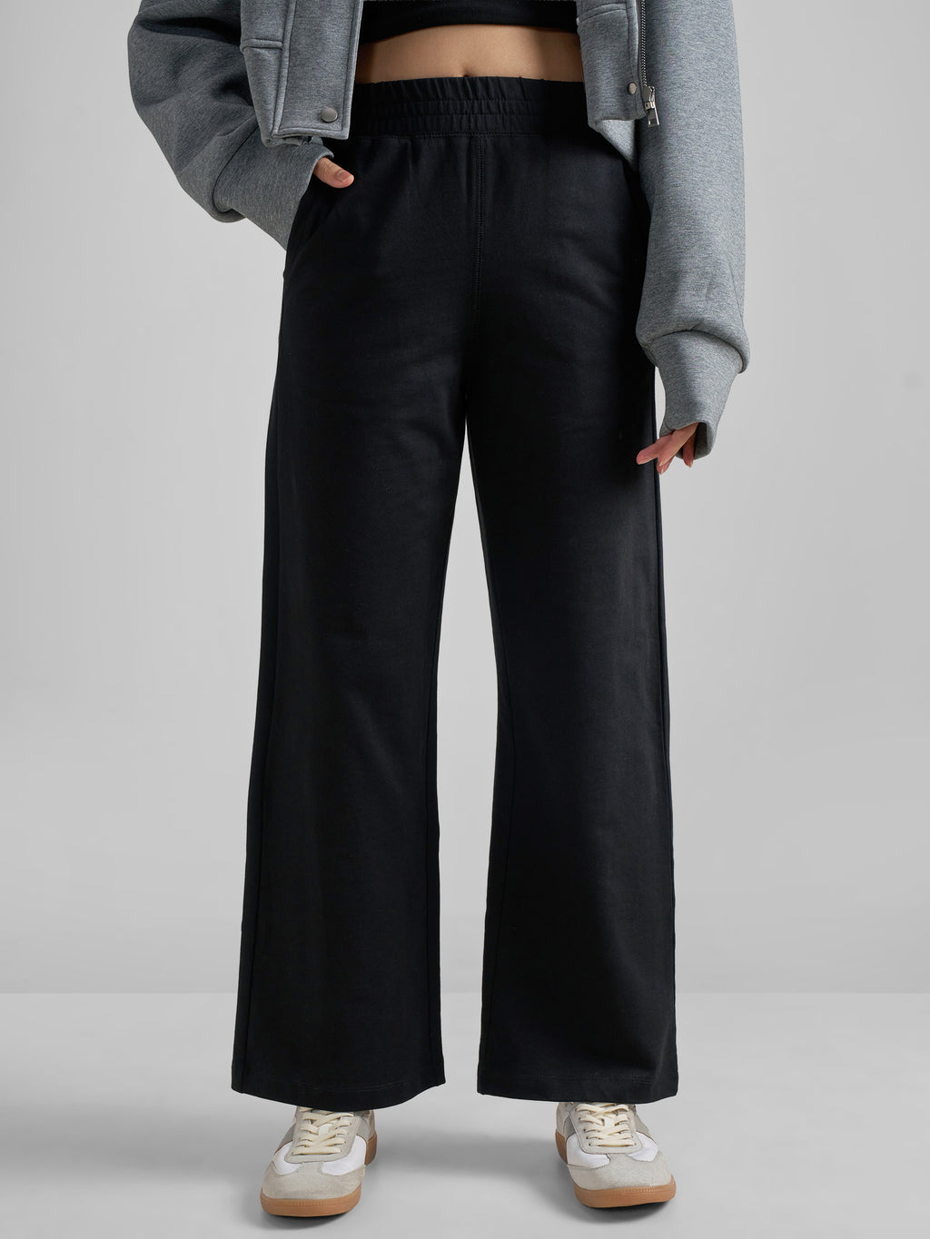Tokyo Talkies Women Black Solid Wide Leg Regular Trouser - Black - Image 1