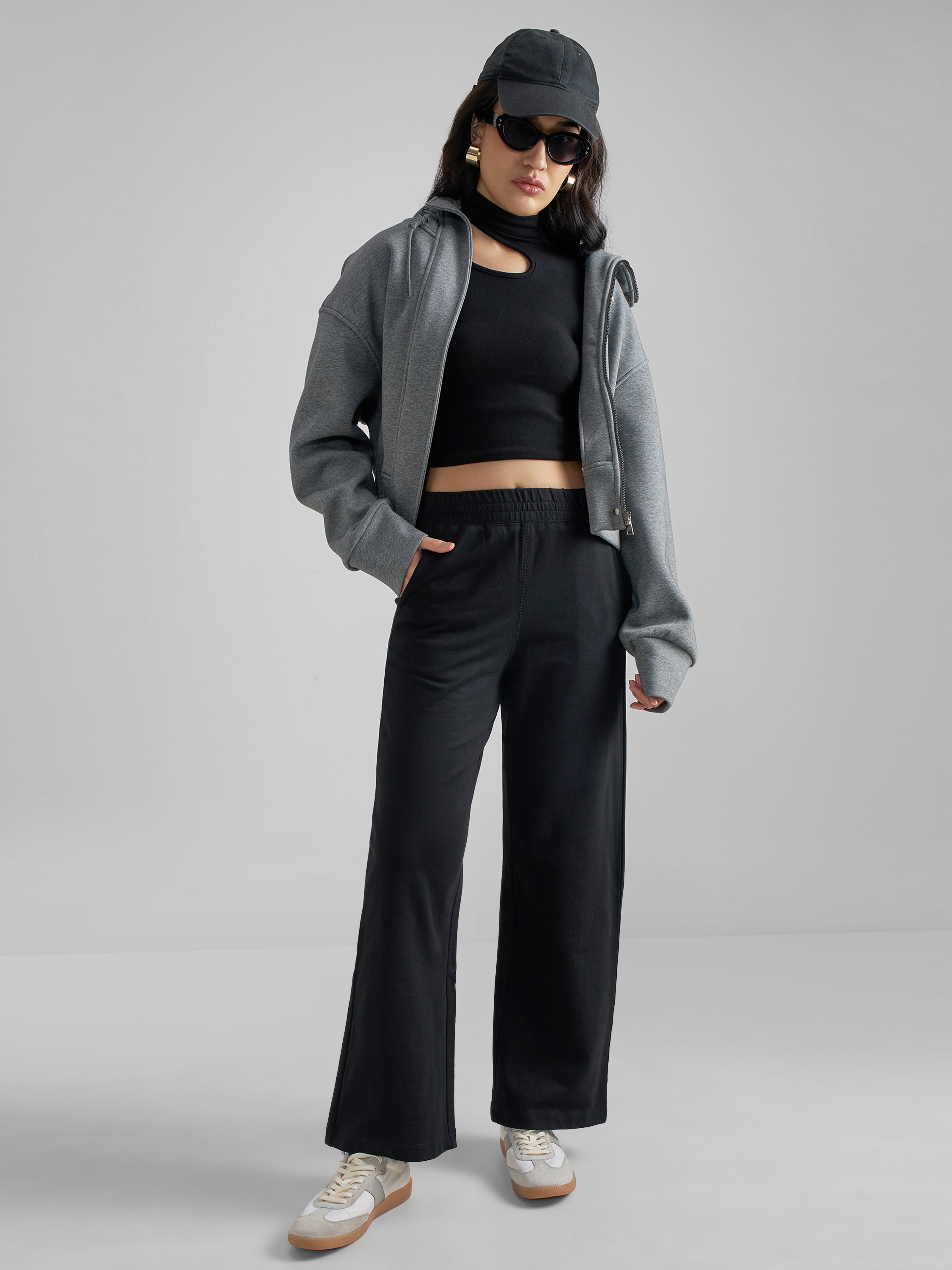 Tokyo Talkies Women Black Solid Wide Leg Regular Trouser - Black - Image 2