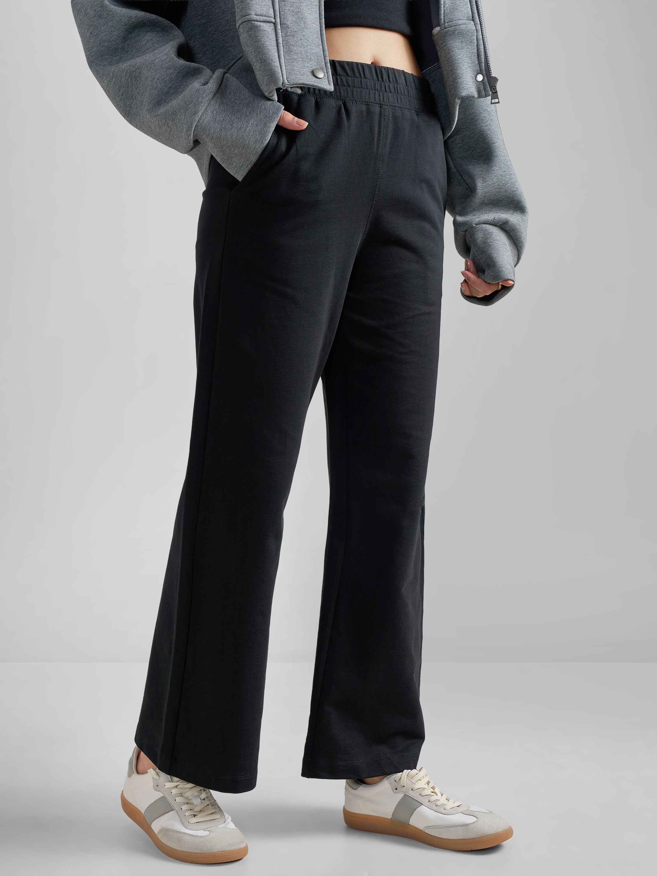 Tokyo Talkies Women Black Solid Wide Leg Regular Trouser - Black - Image 6