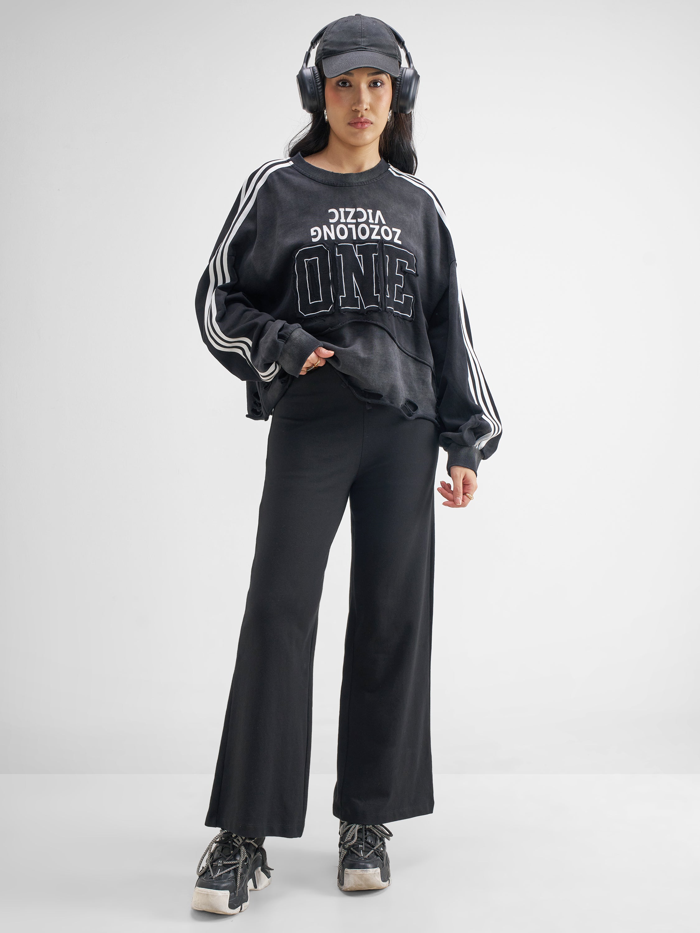 Tokyo Talkies Women Black Solid Wide Leg Regular Trouser - Black - Image 2