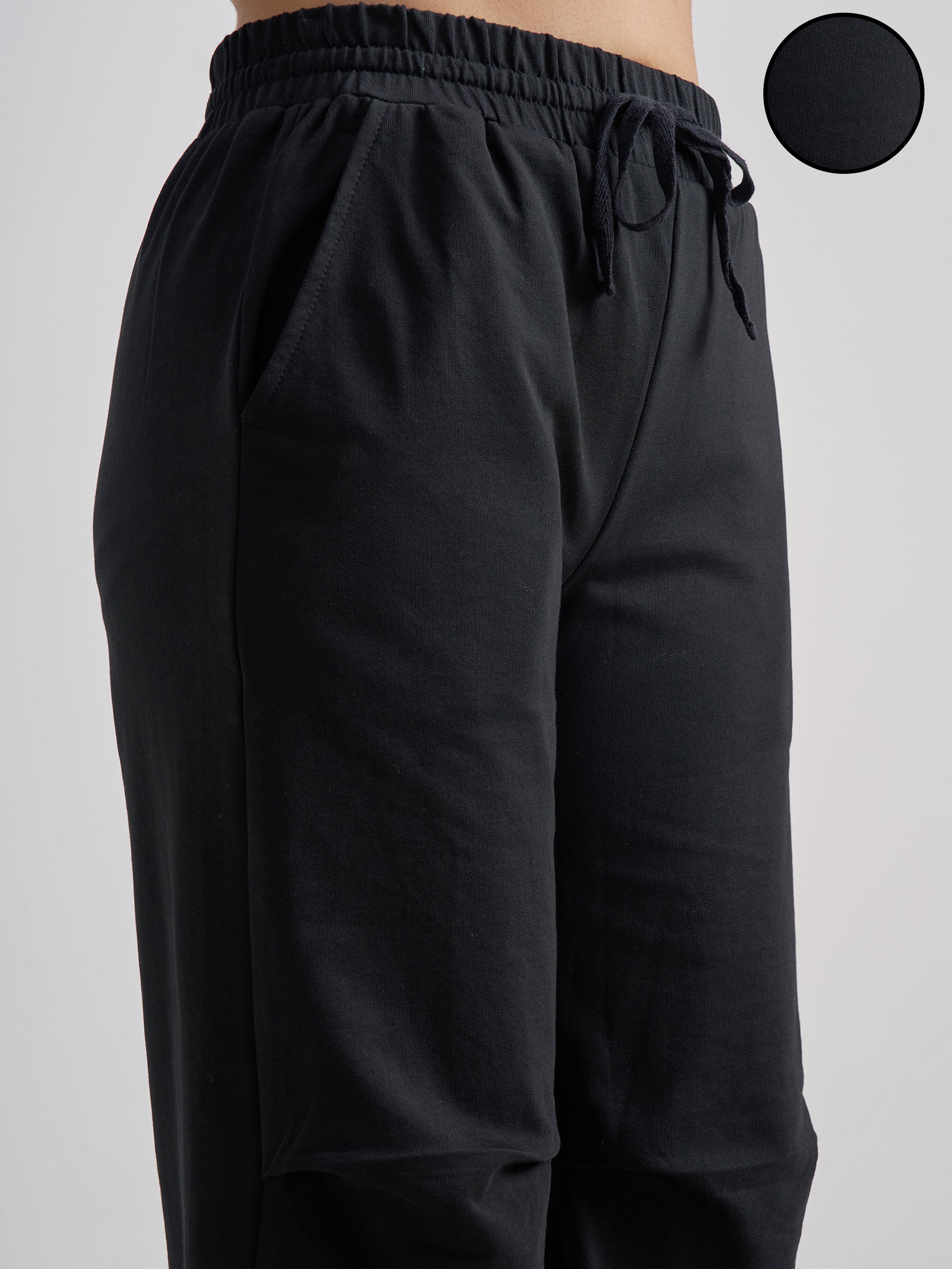 Tokyo Talkies Women Black Solid Relaxed Fit Regular Trouser - Black - Image 5