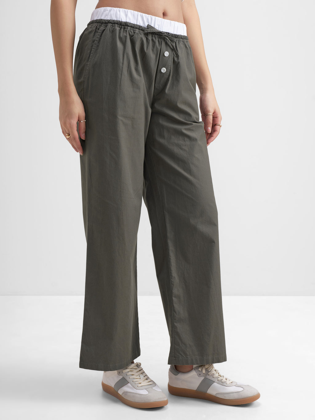 Tokyo Talkies Women Olive Solid Straight Fit Regular Trouser - Olive - Image 6