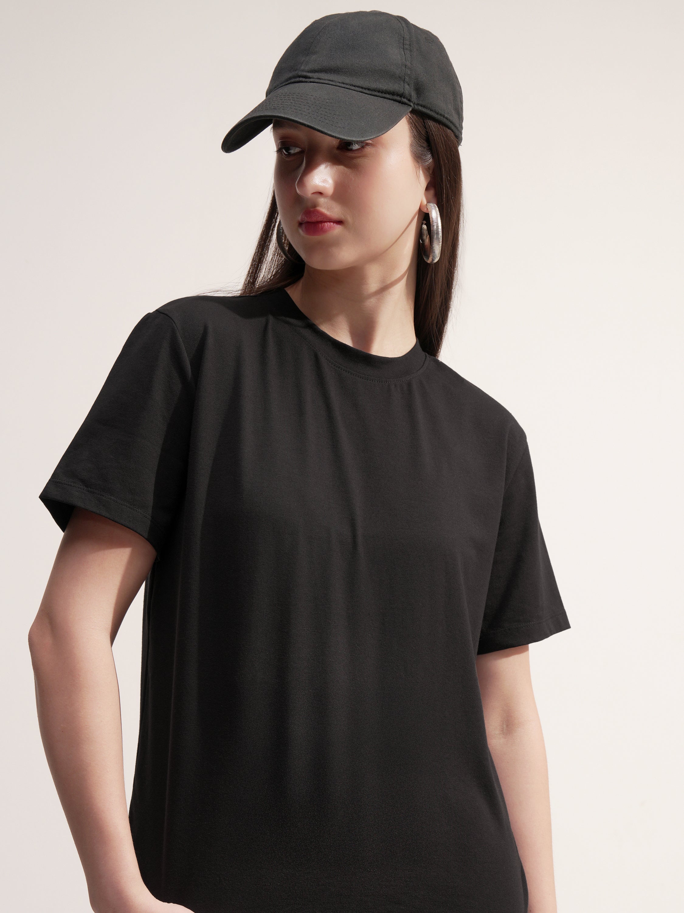 Tokyo Talkies Women Black Solid Round Neck T-Shirt - Black - Image 1