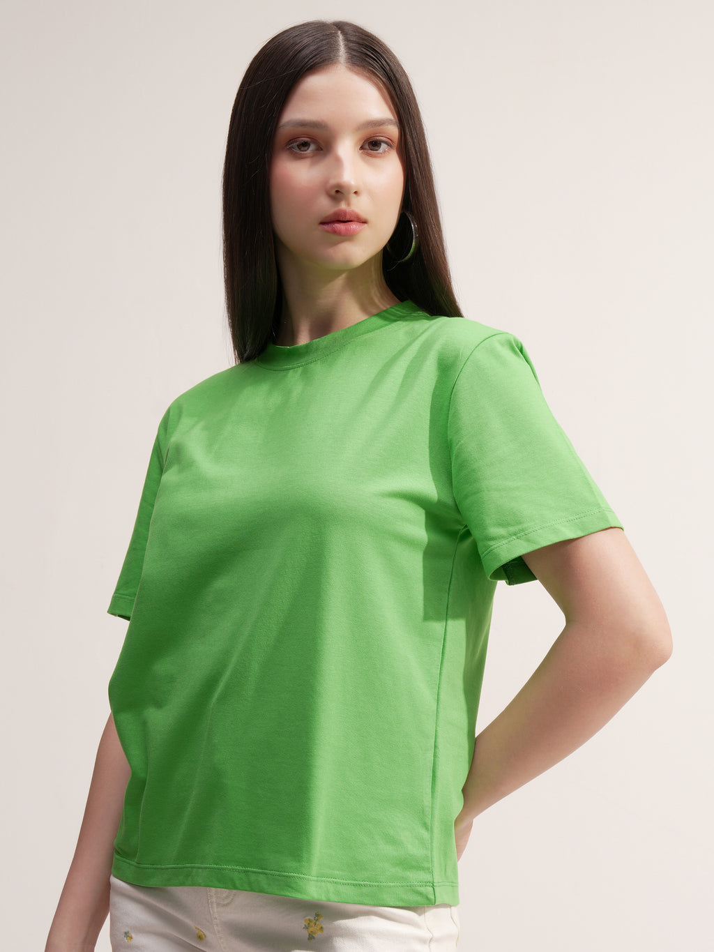 Tokyo Talkies Women Green Solid Round Neck T-Shirt - Green - Image 4