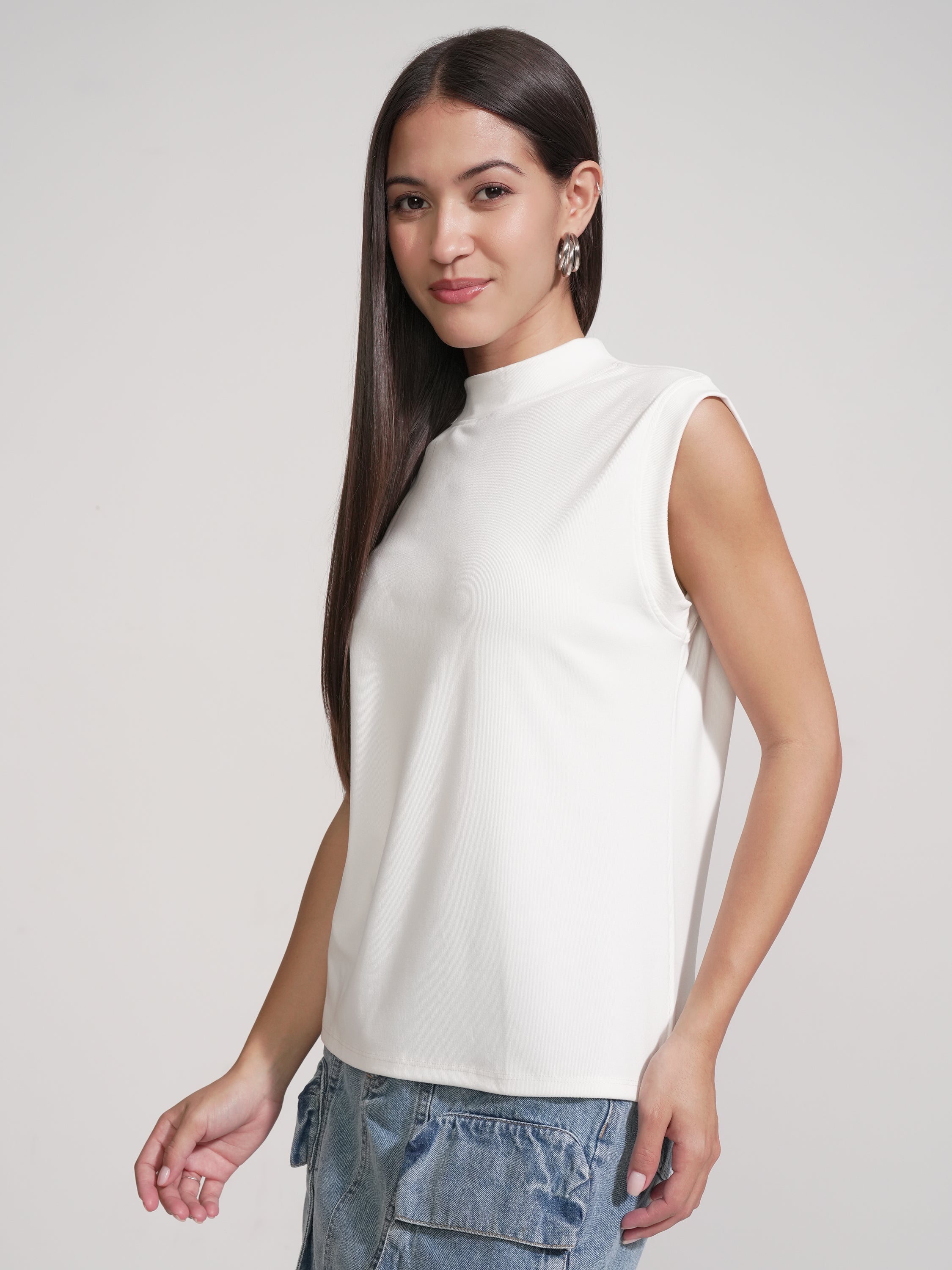 Tokyo Talkies Women White Solid High Neck T-Shirt - White - Image 4