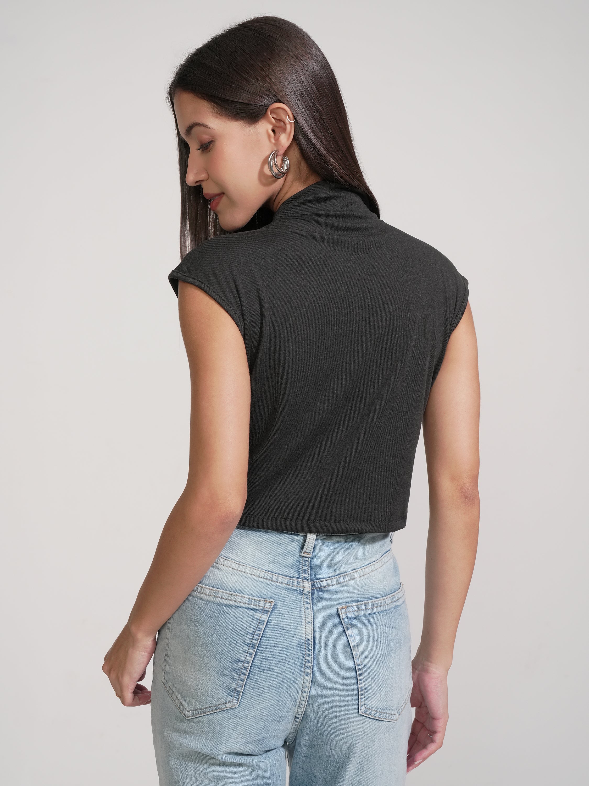 Tokyo Talkies Women Black Solid Round Neck T-Shirt - Black - Image 3