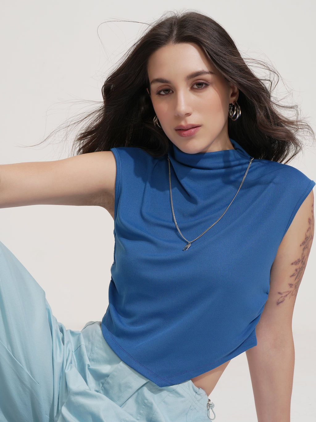 Tokyo Talkies Women Blue Solid Round Neck T-Shirt - Blue - Image 1