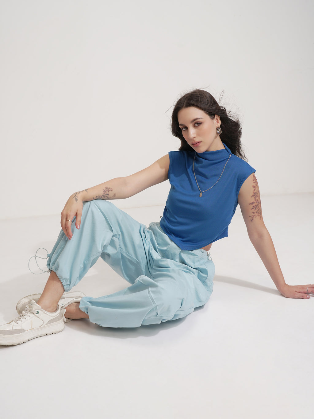 Tokyo Talkies Women Blue Solid Round Neck T-Shirt - Blue - Image 2