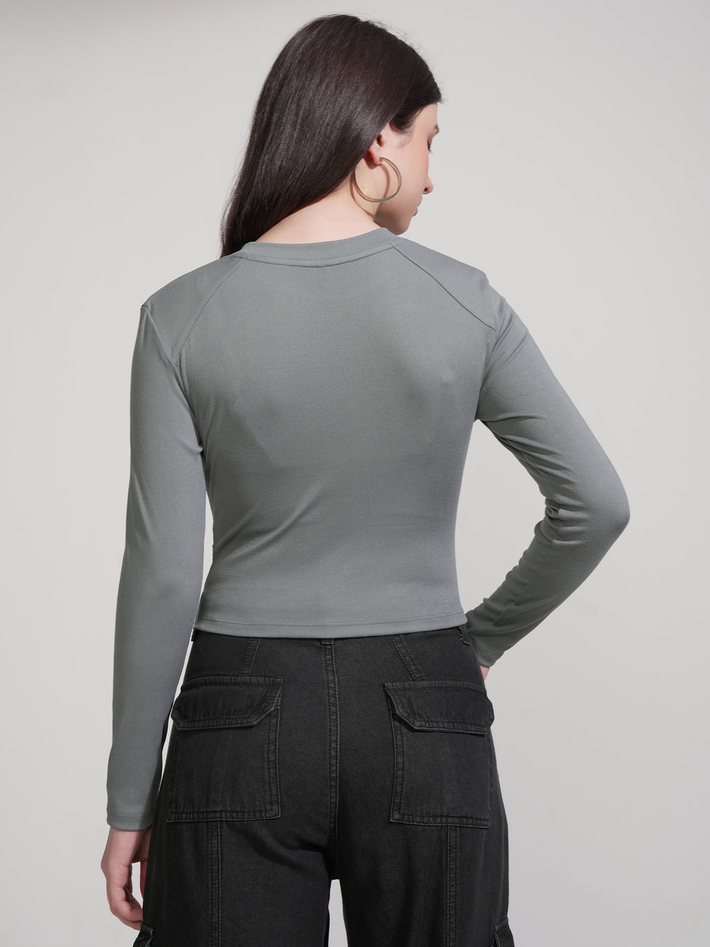 Tokyo Talkies Women Grey Solid Round Neck T-Shirt - Grey - Image 3
