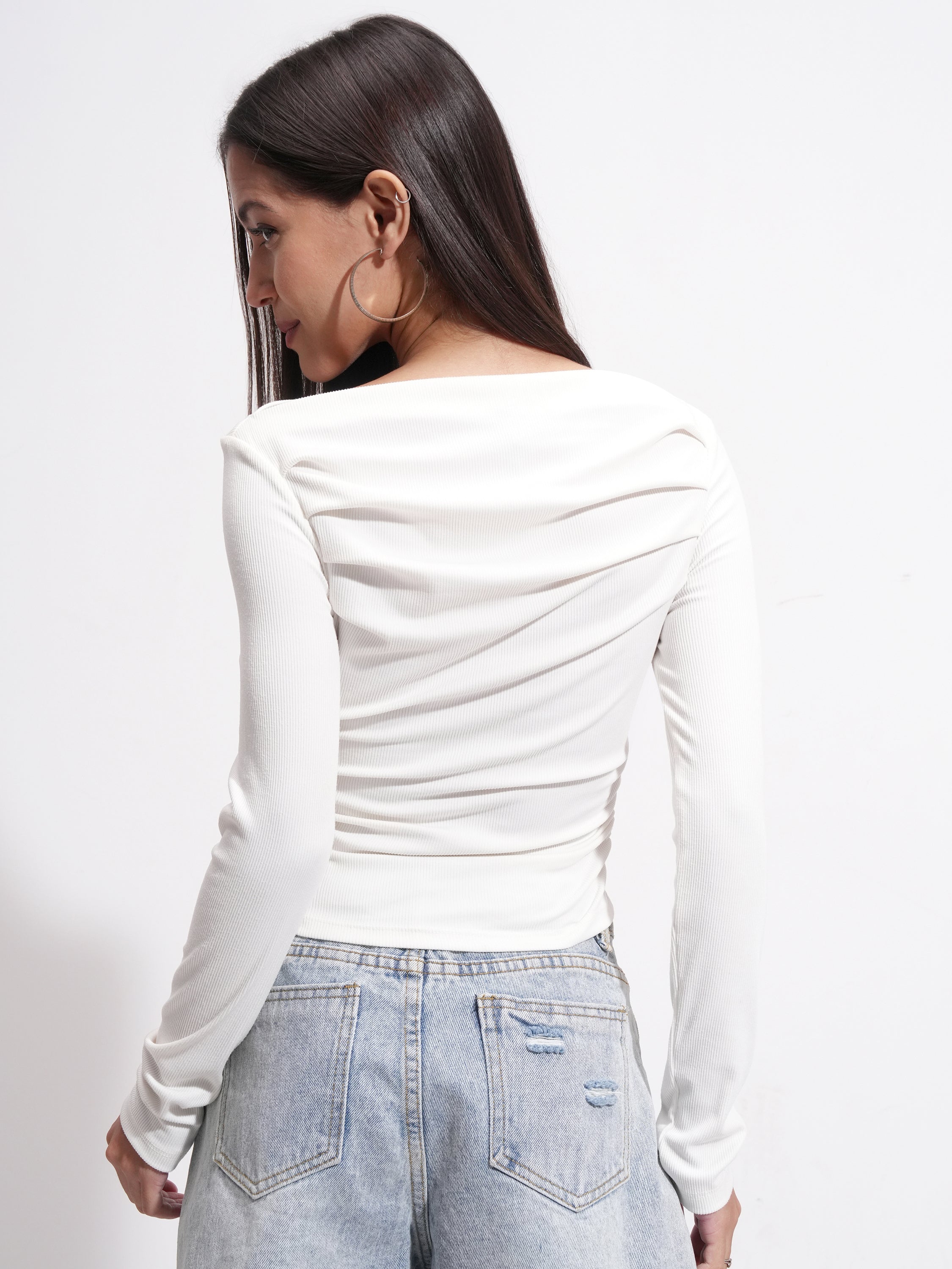 Tokyo Talkies Women White Solid Boat Neck T-Shirt - White - Image 3