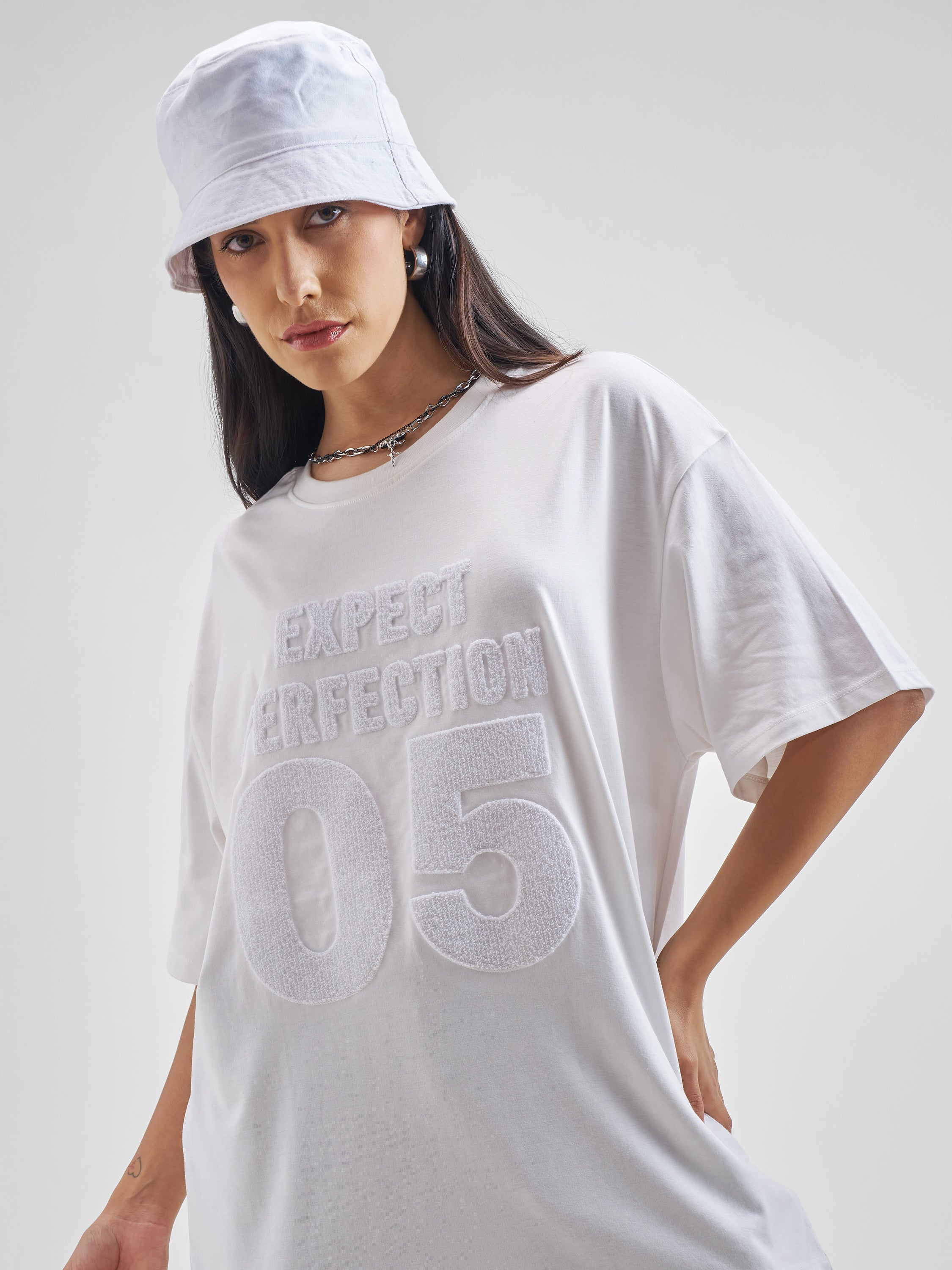 Street By Tokyo Talkies Women White Applique Round Neck Oversized Fit T-Shirt - White - Image 1