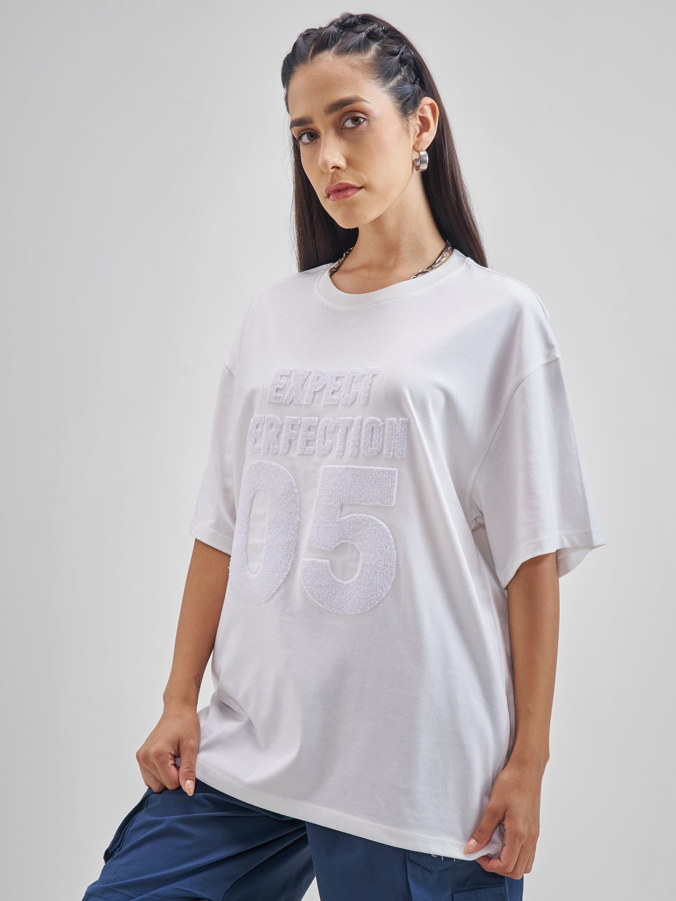 Street By Tokyo Talkies Women White Applique Round Neck Oversized Fit T-Shirt - White - Image 4