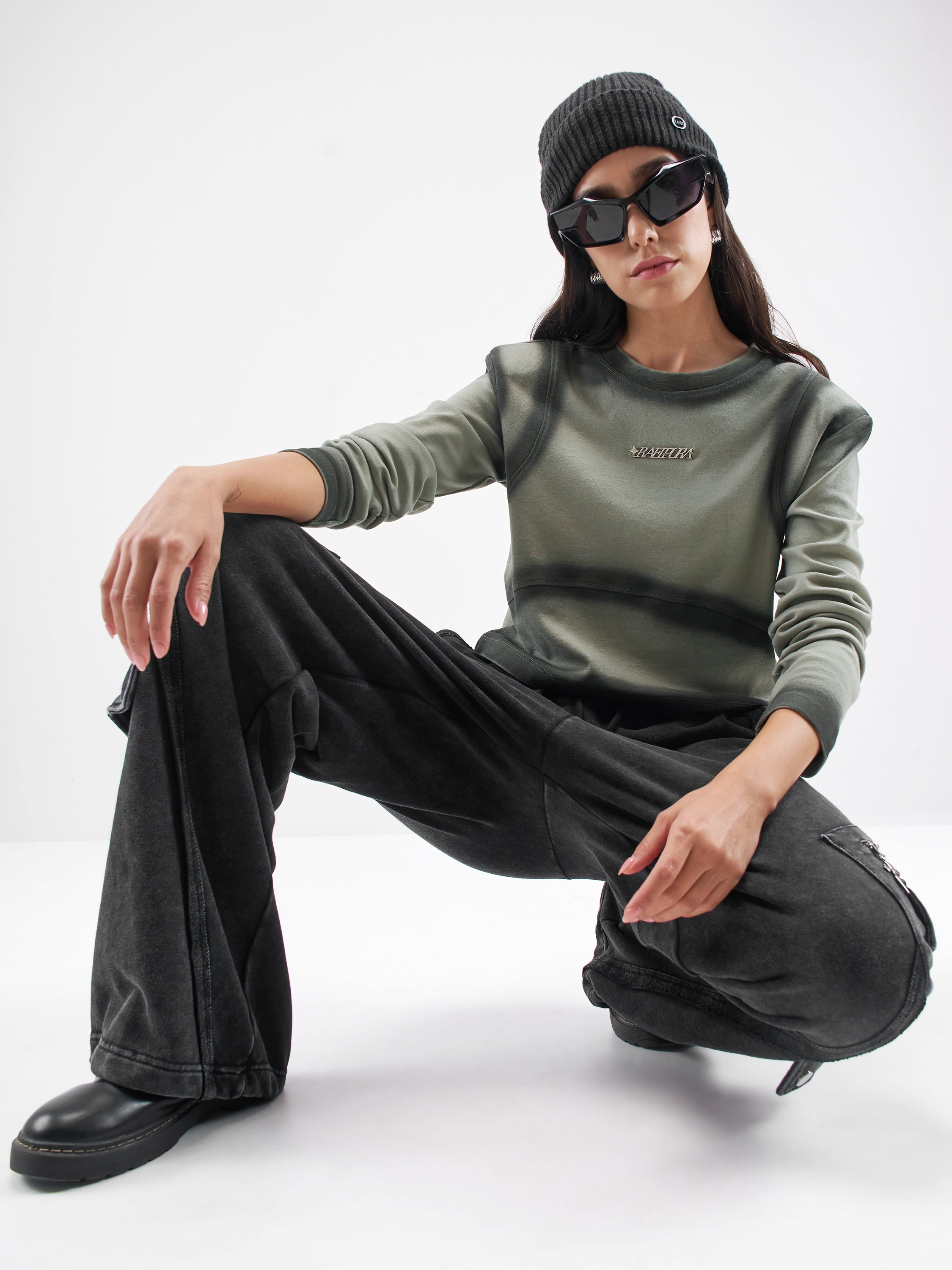 Street By Tokyo Talkies Women Olive Solid Round Neck T-Shirt - Olive - Image 2