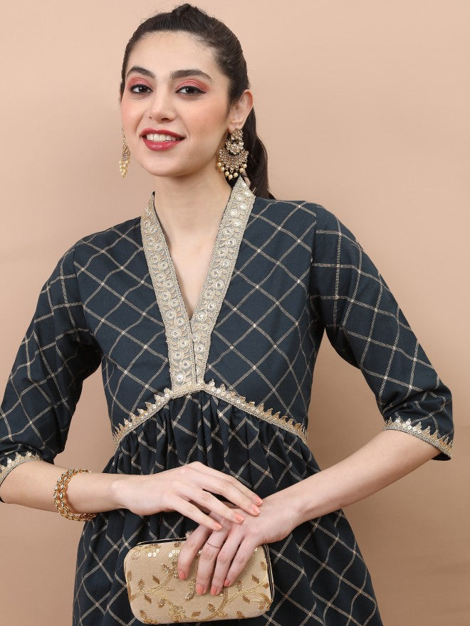 Vishudh Women Green Printed A-Line Dress - Green - Image 2