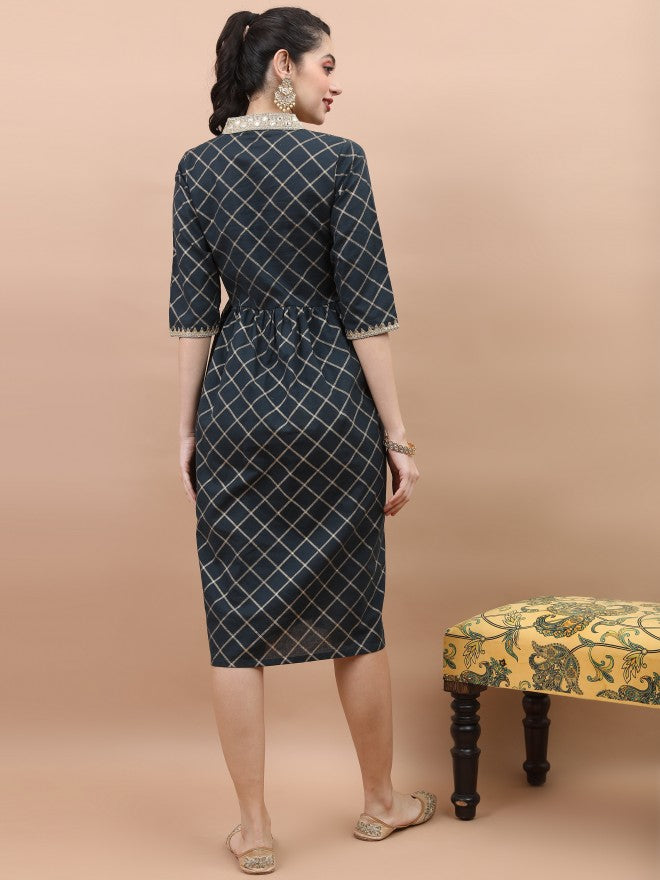 Vishudh Women Green Printed A-Line Dress - Green - Image 3