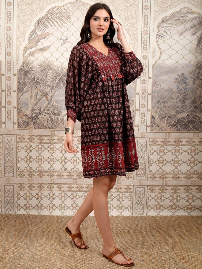 Vishudh Women Black Printed Fit and Flare Dress - Black - Image 4