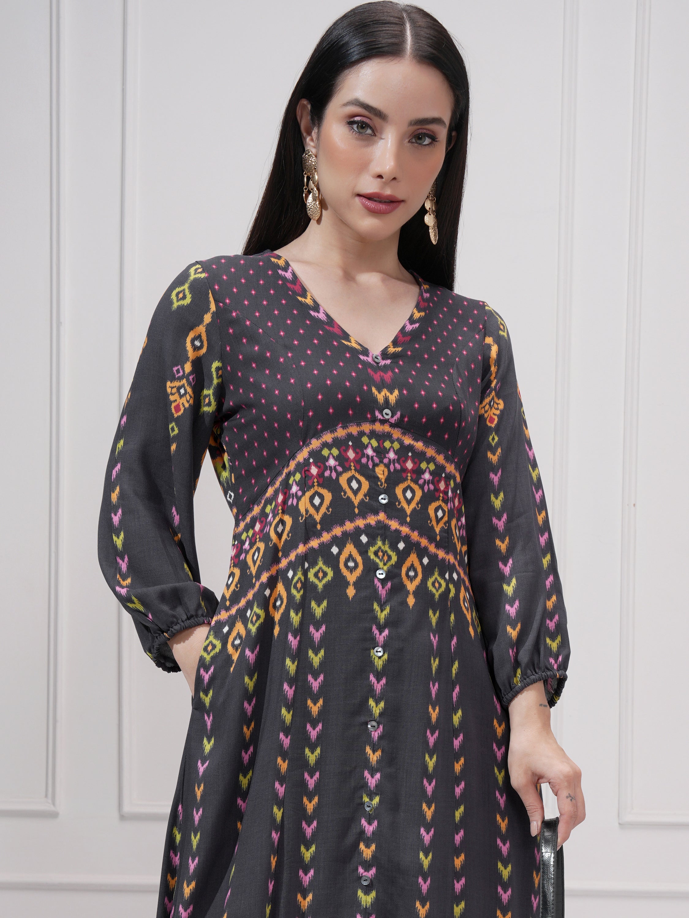 Vishudh Women Black Printed Maxi Dress - Black - Image 1