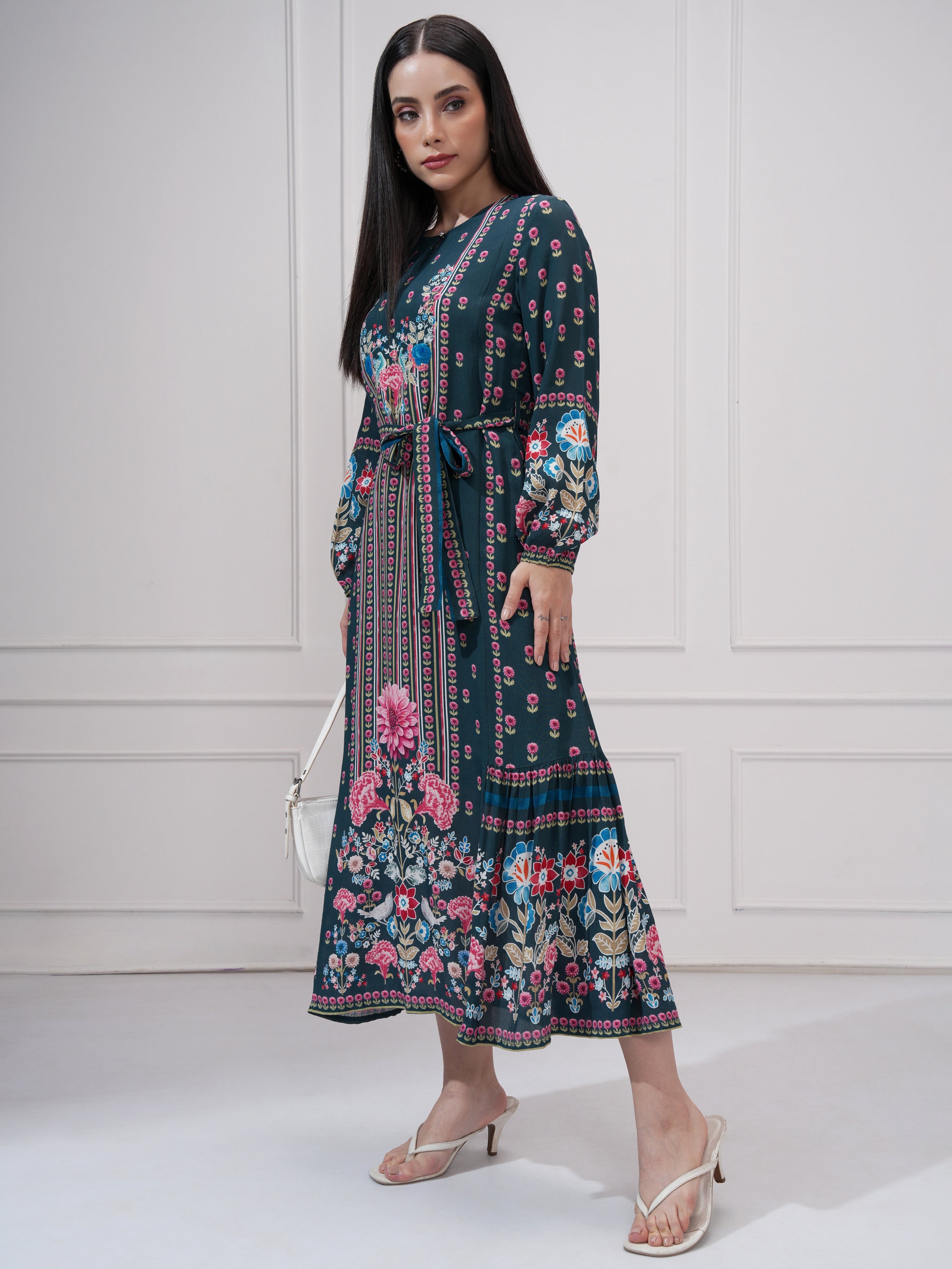 Vishudh women Green Printed Maxi Dress - Green - Image 4