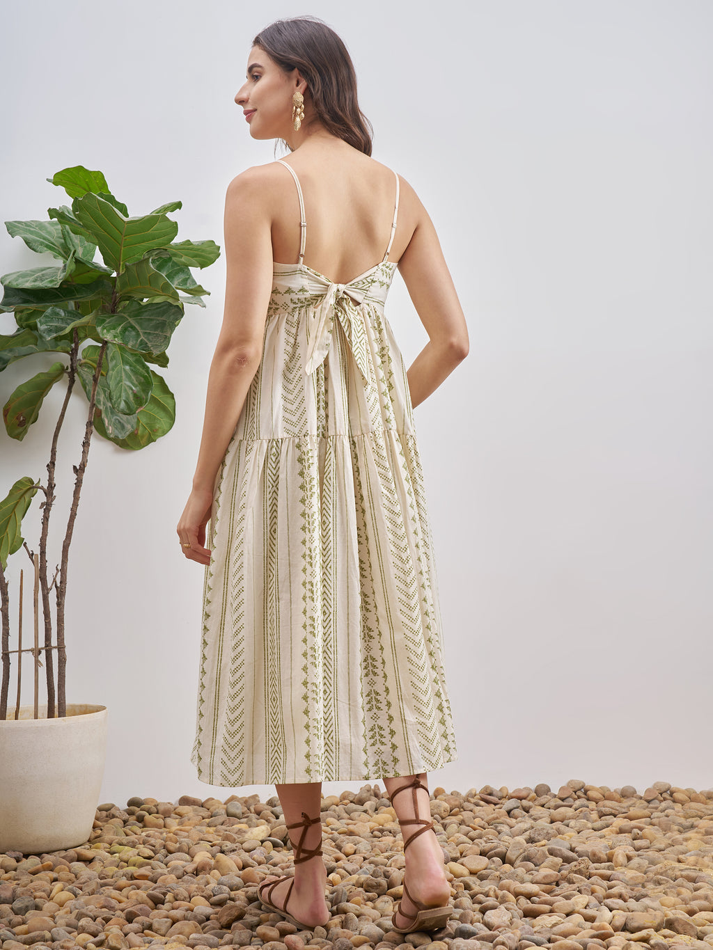 Vishudh Women White Self Design A-Line Dress - White - Image 3