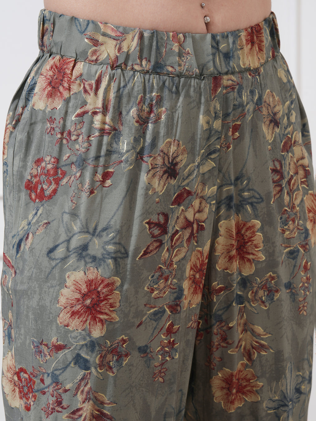 Vishudh Women Maroon Tunic With Trouser - Maroon - Image 8