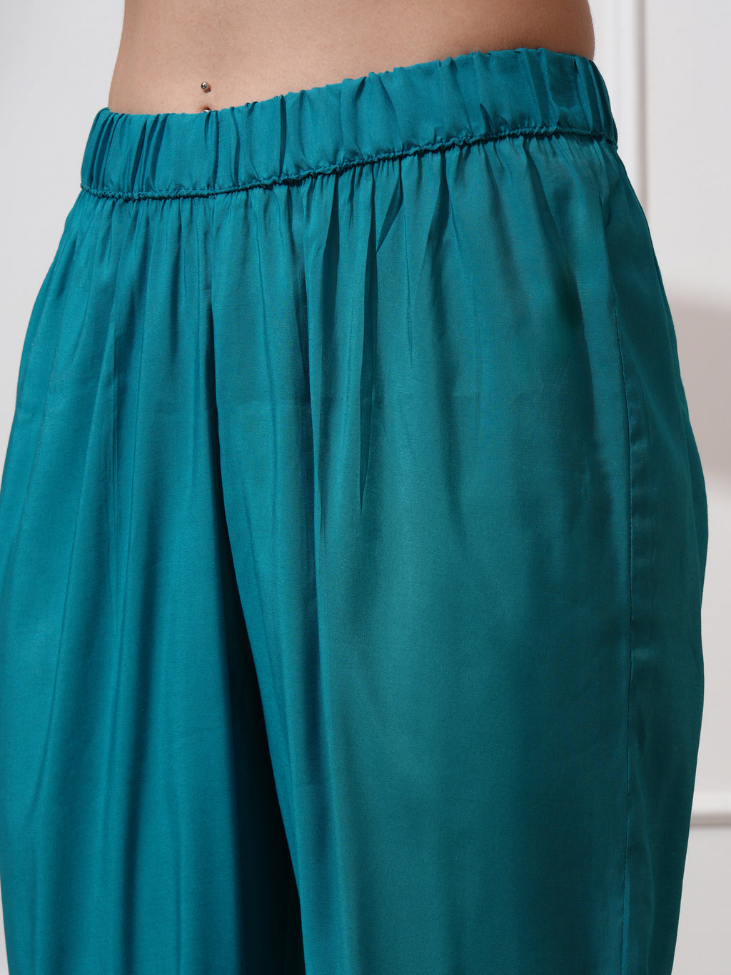Vishudh Women Blue Tunic With Palazzos - Blue - Image 7