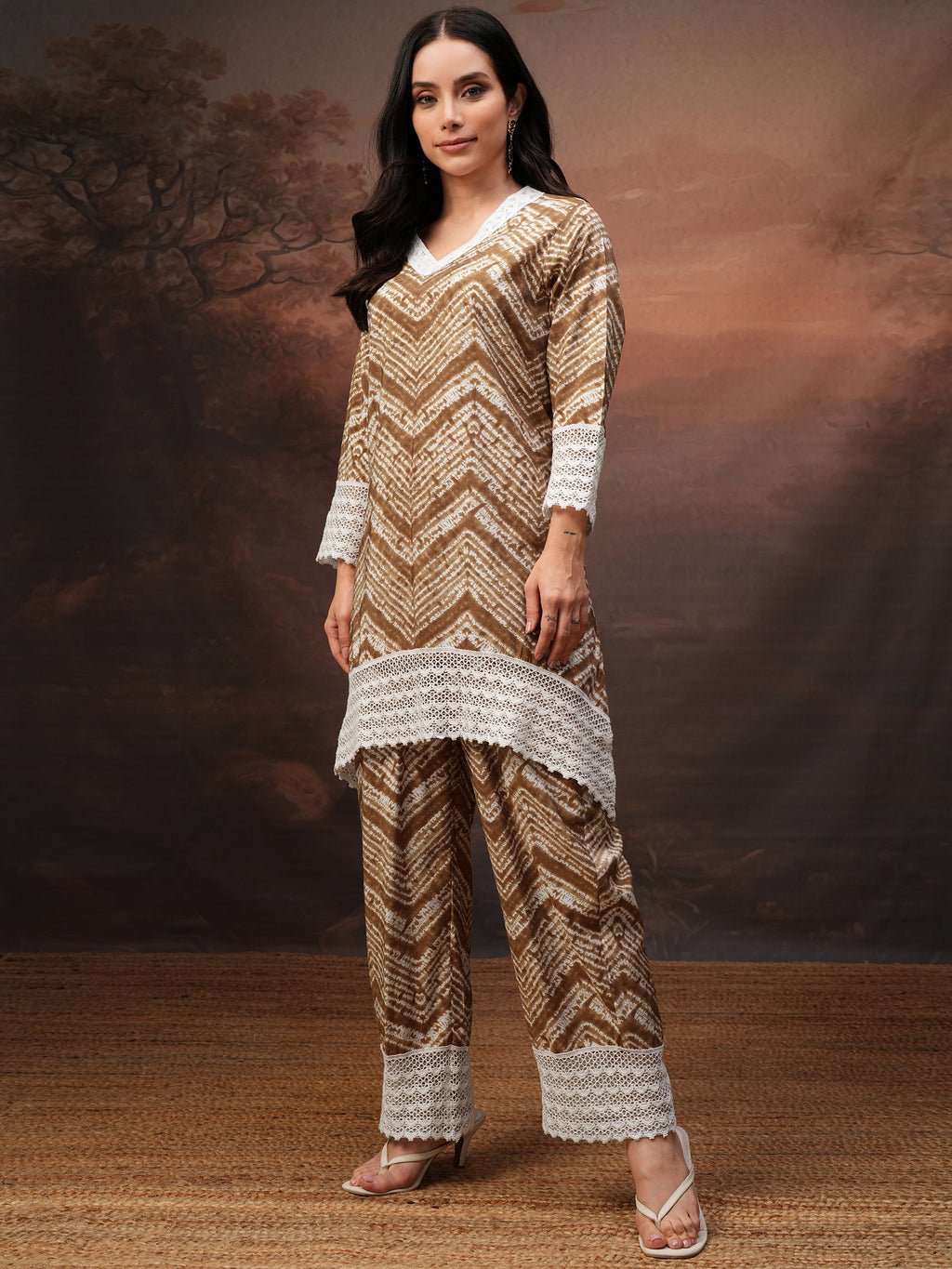 Vishudh Women Coffee Brown Tunic With Trouser Co-Ords - Coffee Brown - Image 2