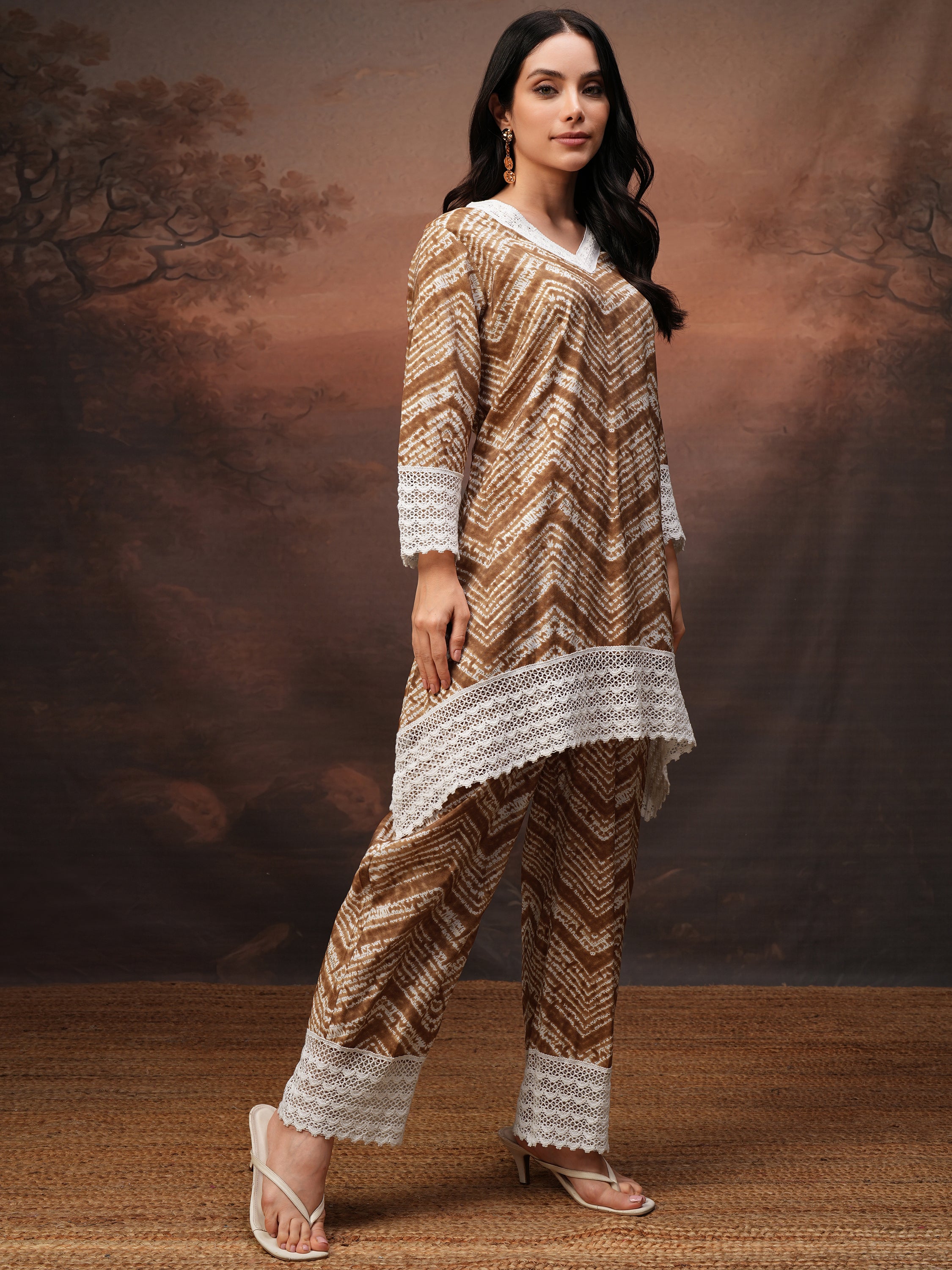 Vishudh Women Coffee Brown Tunic With Trouser Co-Ords - Coffee Brown - Image 4