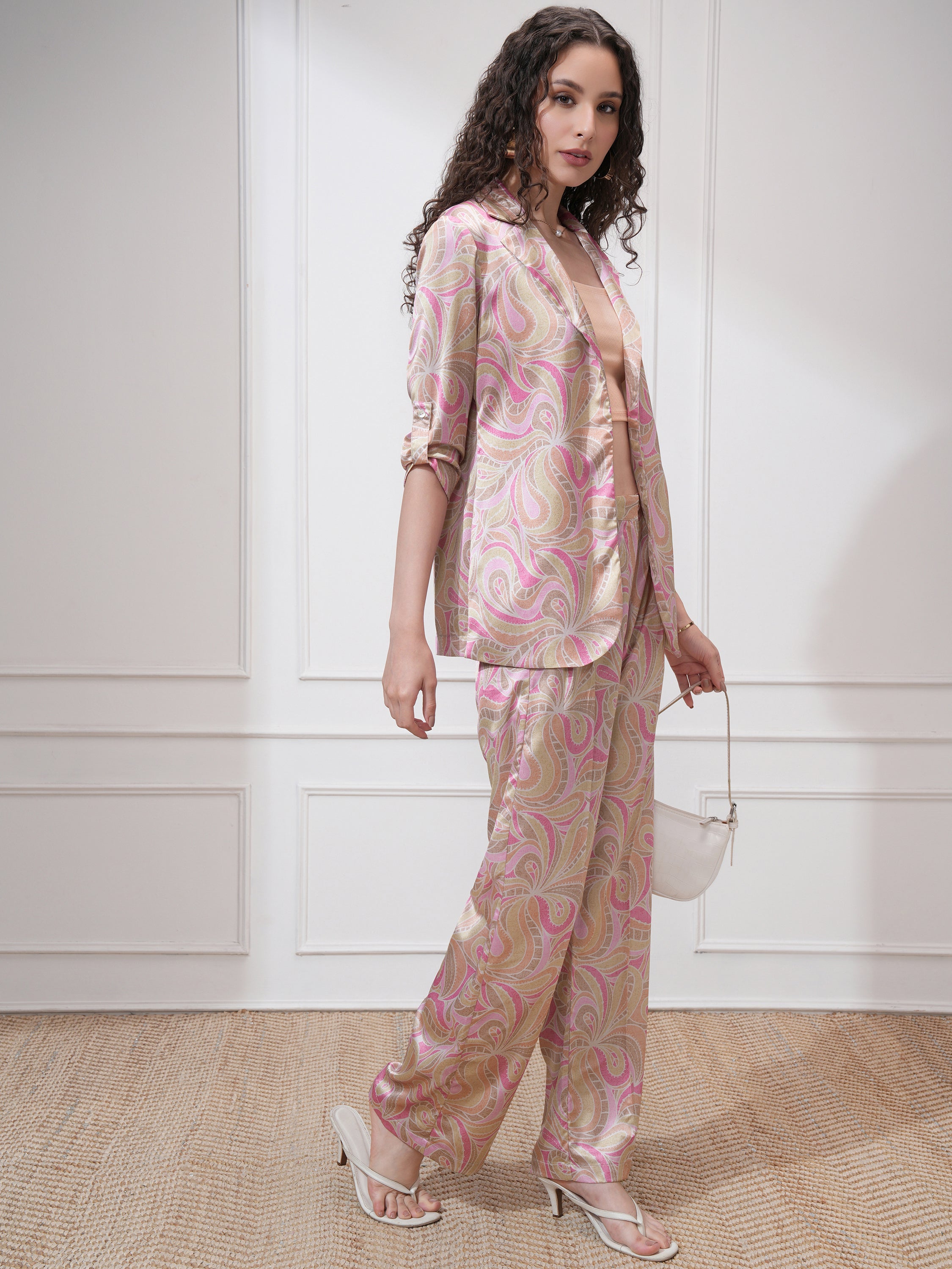 Vishudh Women Pink Blazer With Trouser - Pink - Image 6