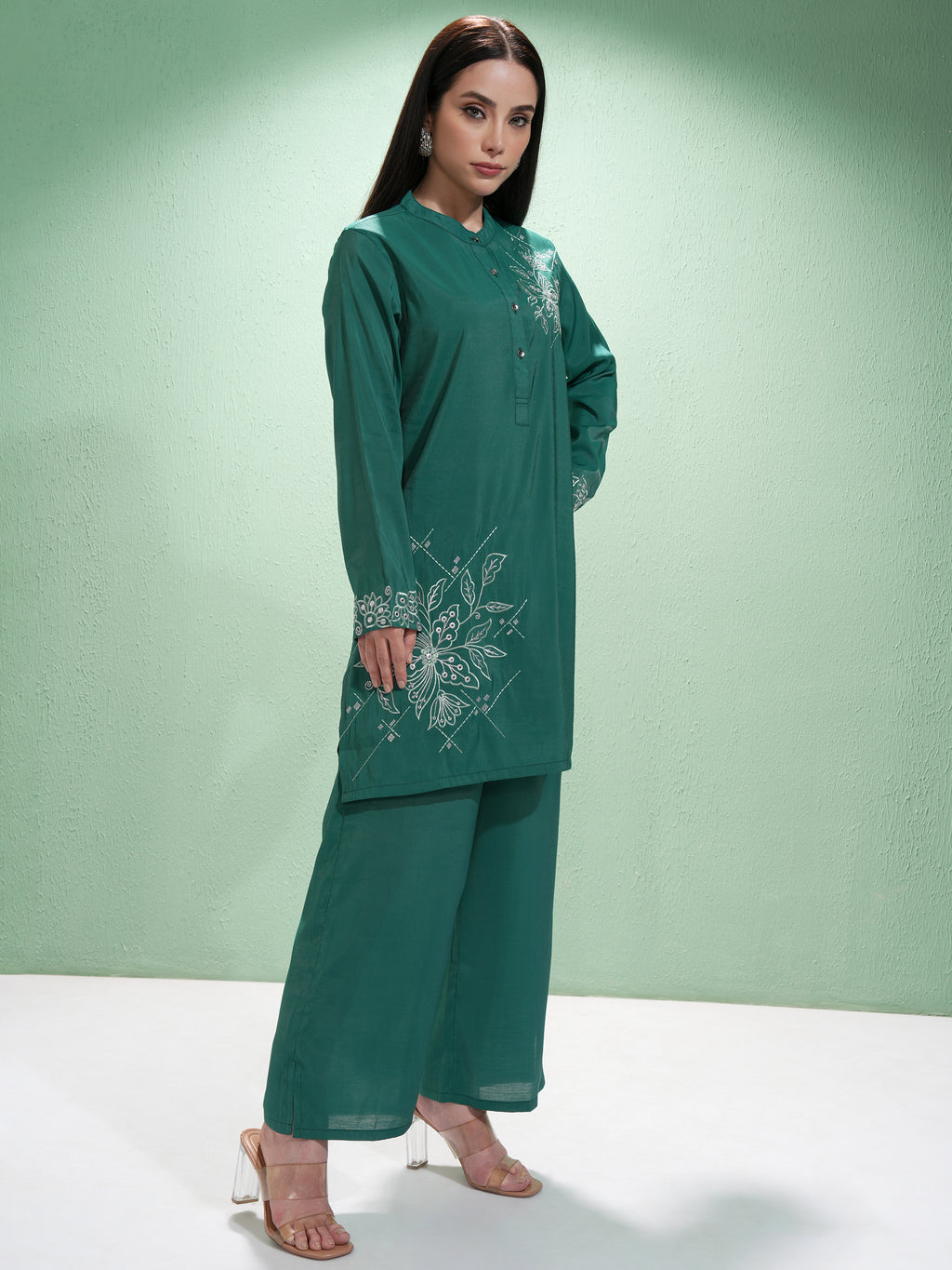 Vishudh Women Green Tunic With Palazzos - Green - Image 6