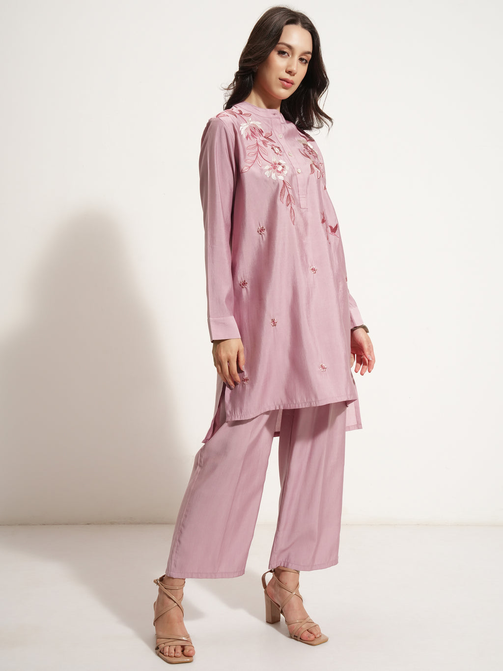 Vishudh Women Rose Tunic With Trouser - Rose - Image 6