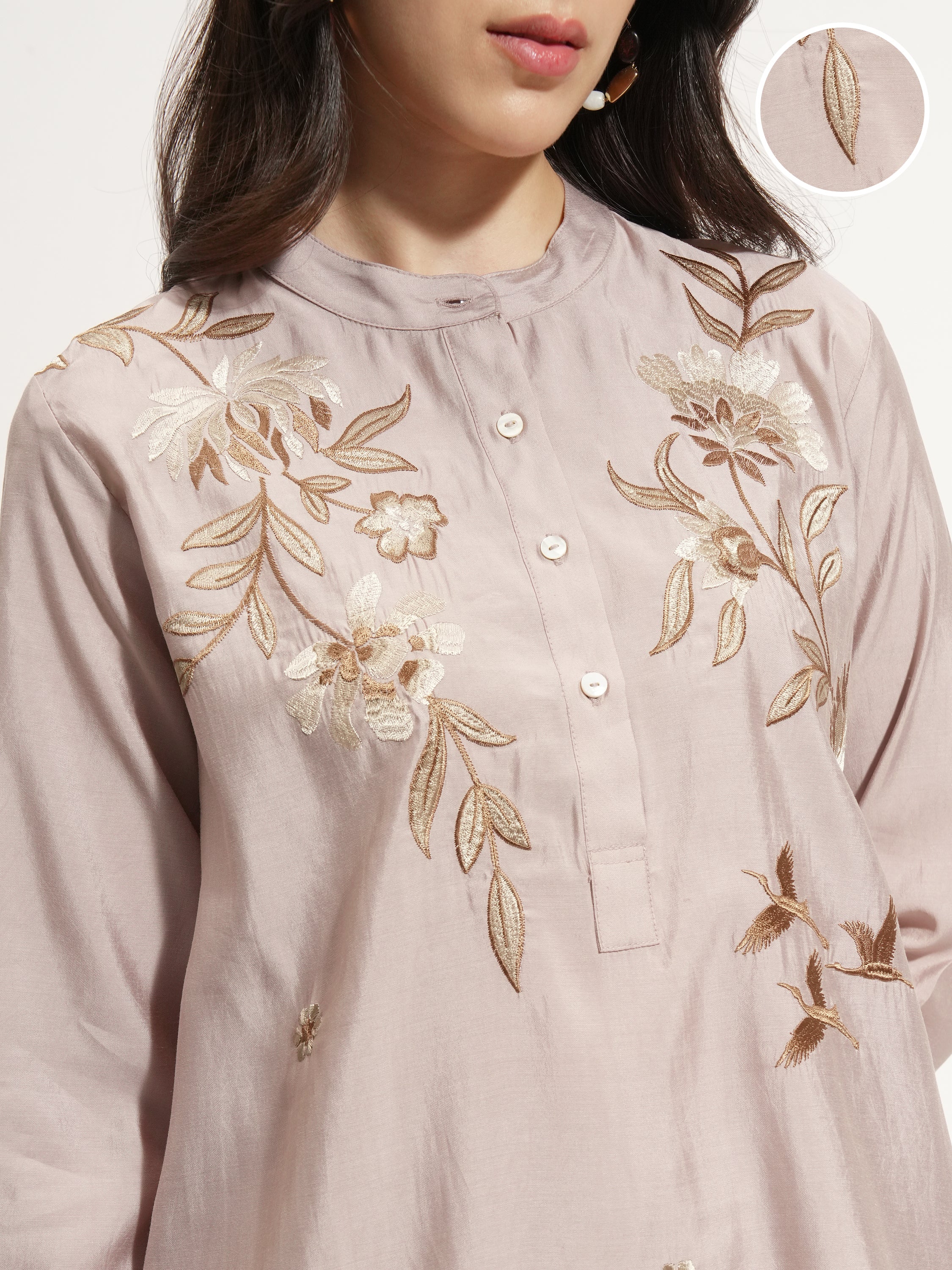 Vishudh Women Beige Tunic With Trouser - Beige - Image 5