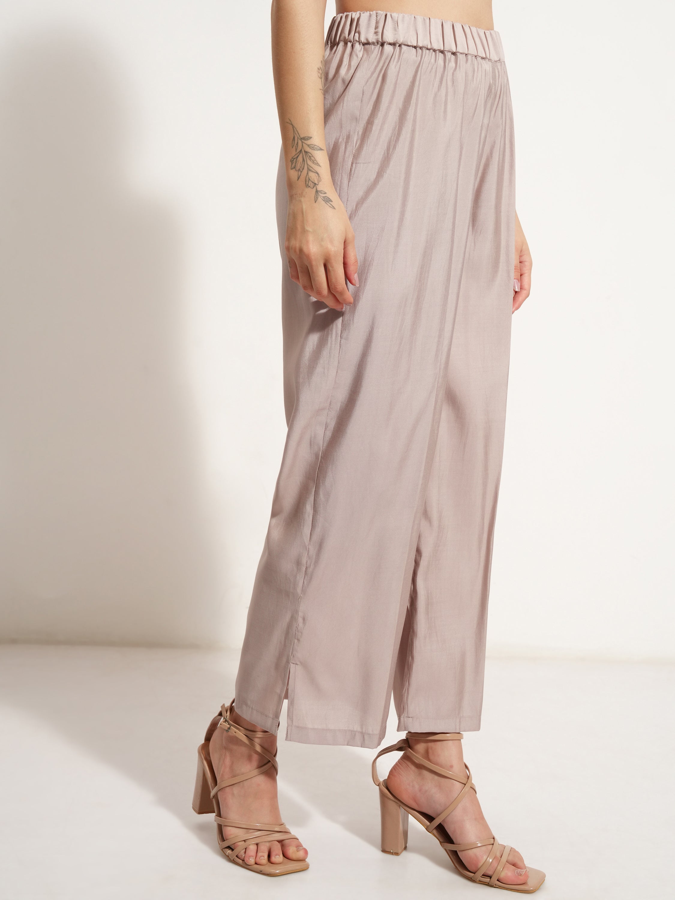 Vishudh Women Beige Tunic With Trouser - Beige - Image 7