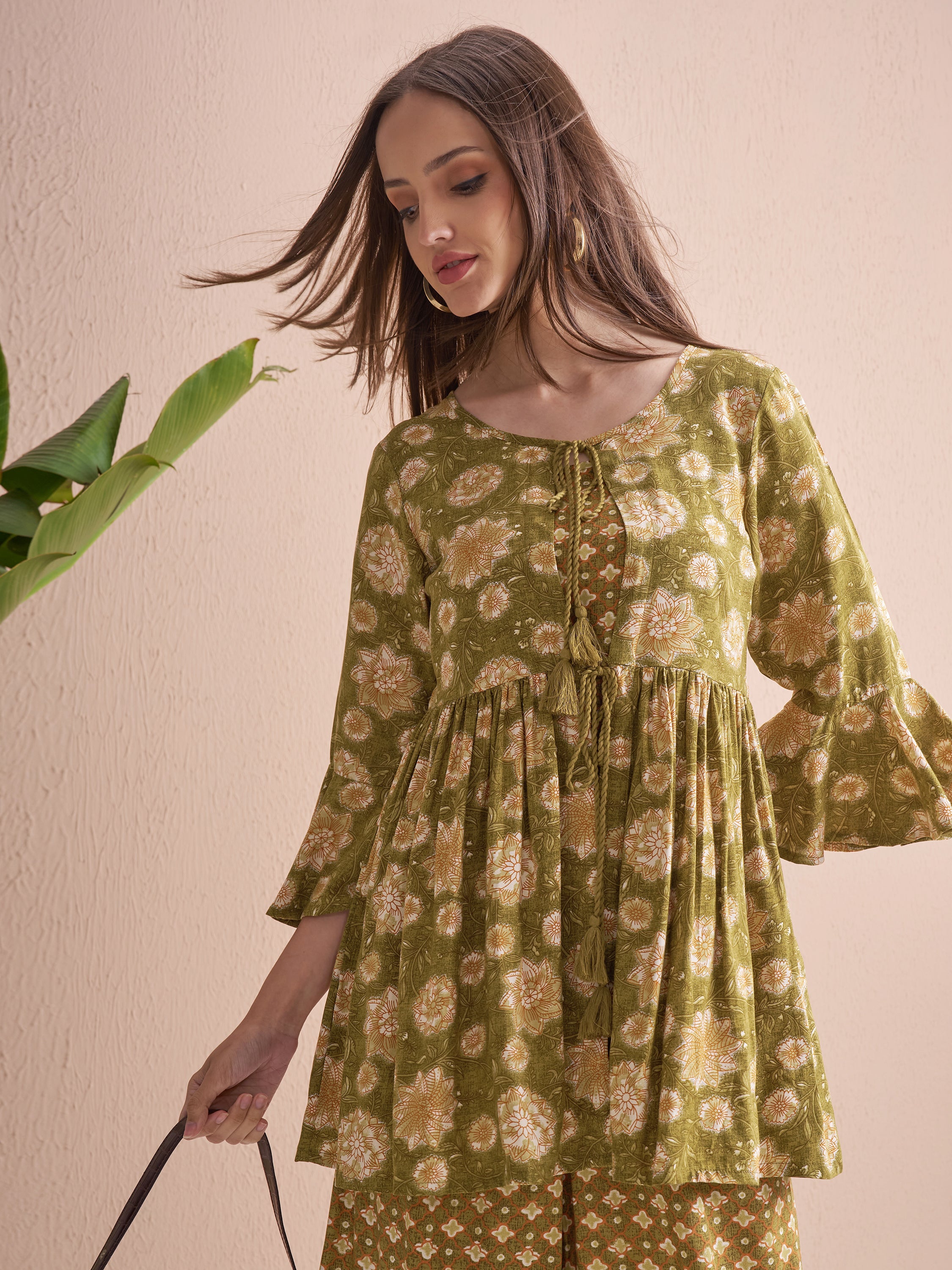 Vishudh Women Green Top With Palazzos - Green - Image 1