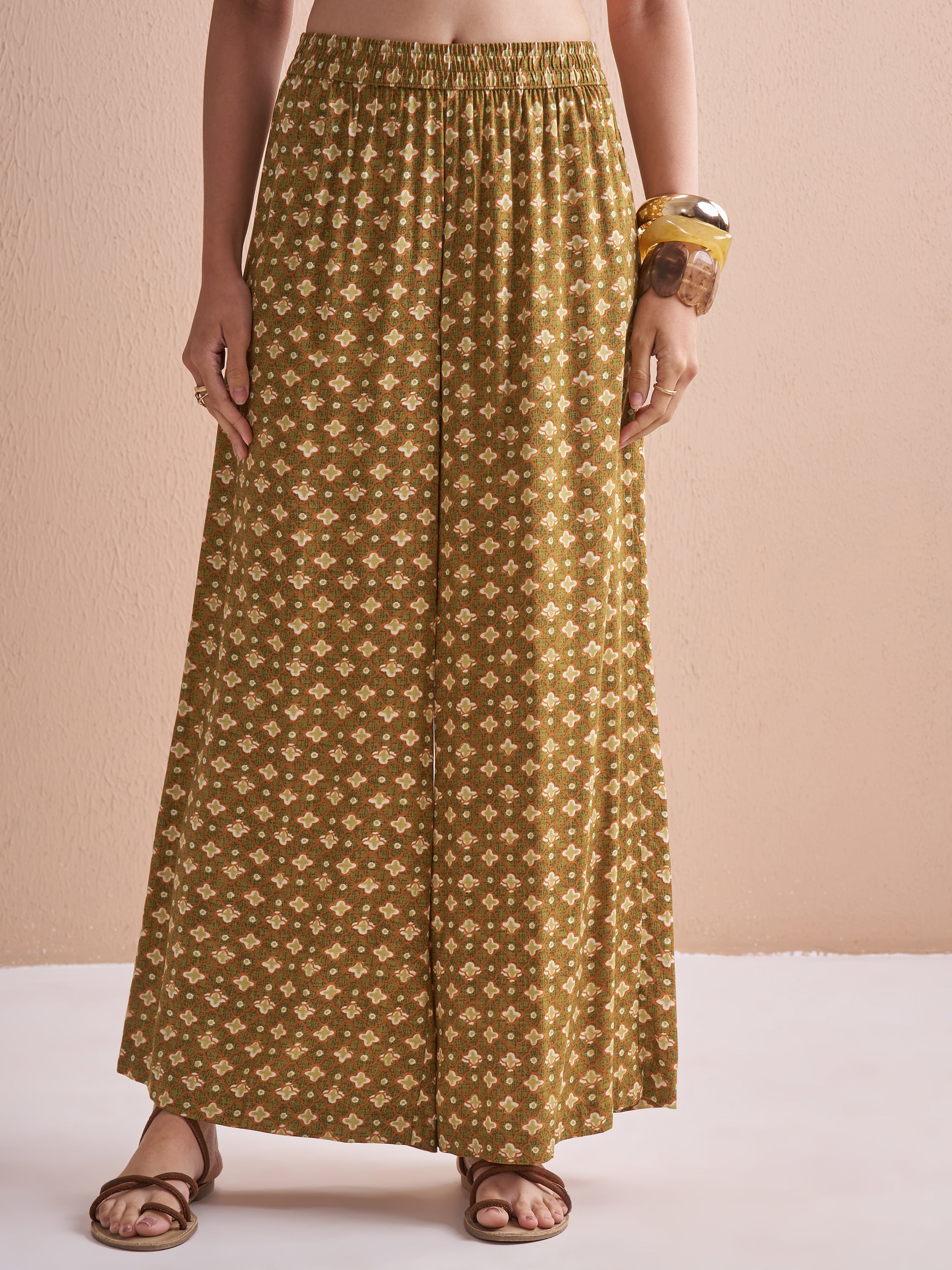 Vishudh Women Green Top With Palazzos - Green - Image 7
