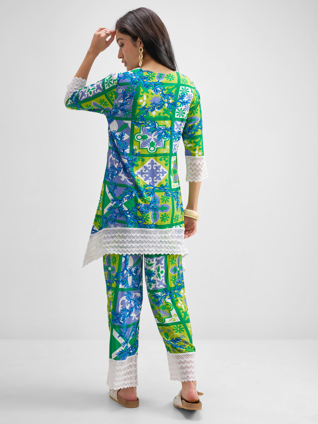 Vishudh Women Multi Top With Trouser Co-Ords - Multi - Image 3