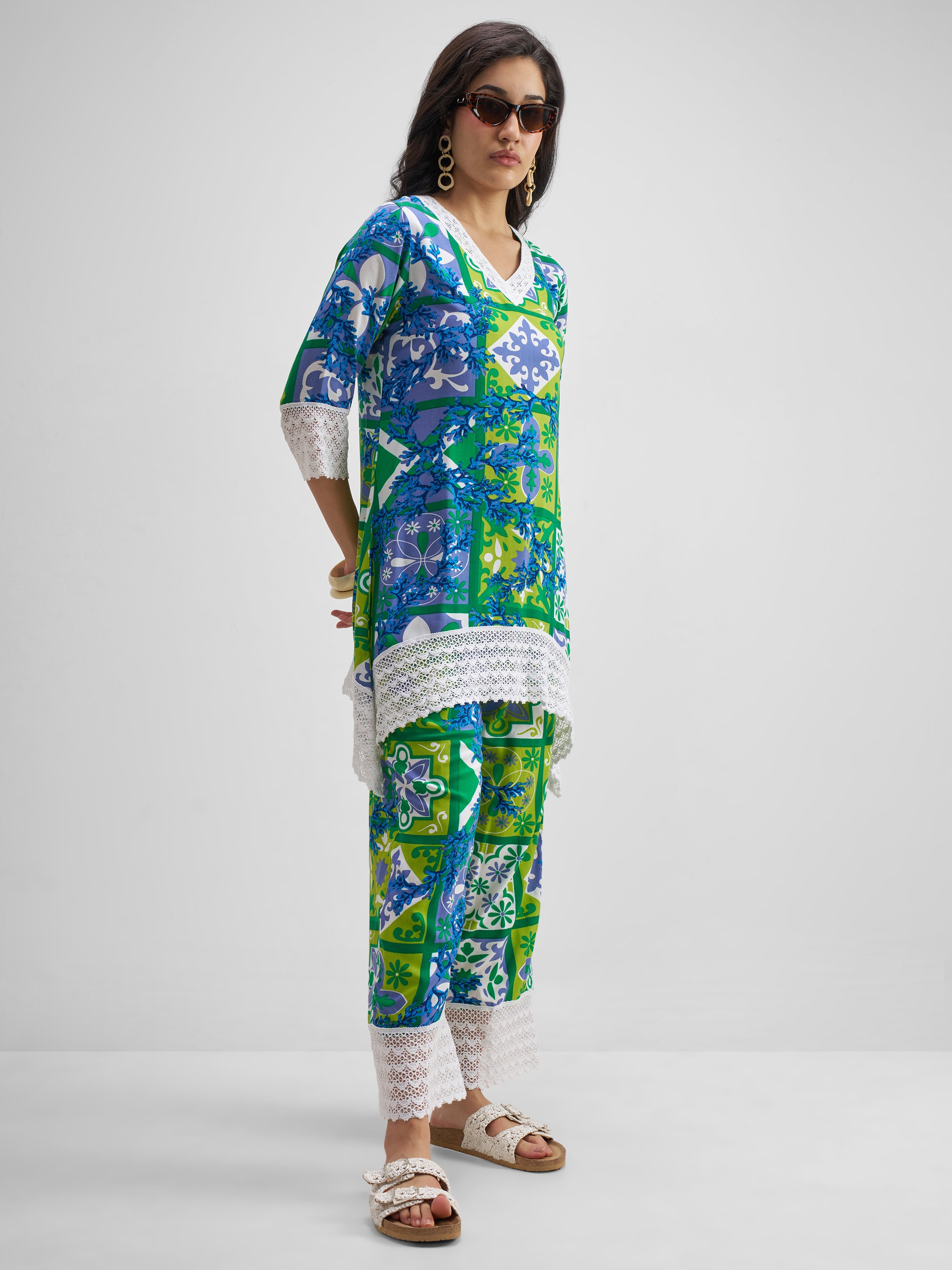 Vishudh Women Multi Top With Trouser Co-Ords - Multi - Image 4